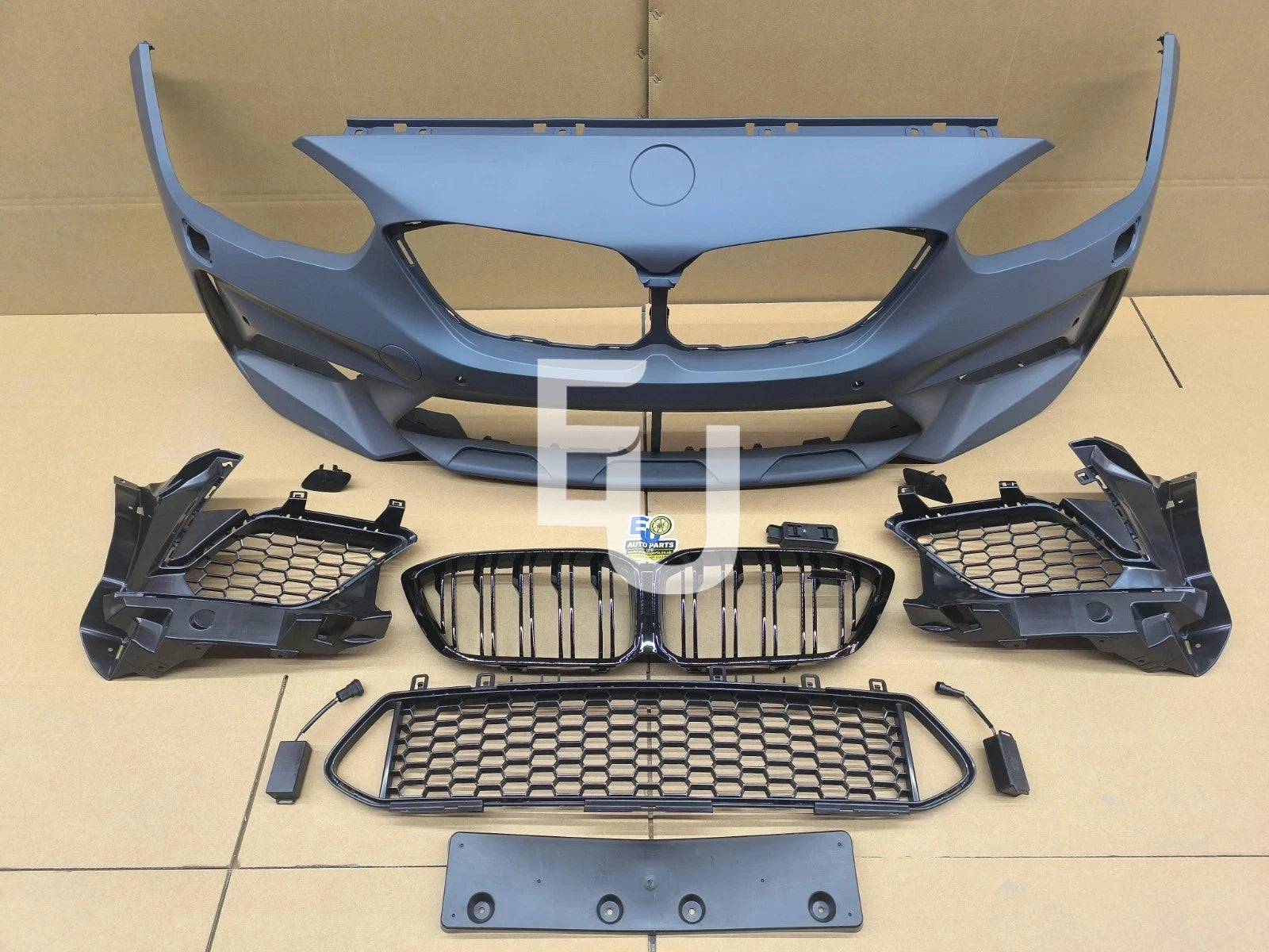 FRONT BUMPER FOR BMW 1 SERIES F20 F21 M2 COMPETITION LOOK CONVERSION 2015-2019