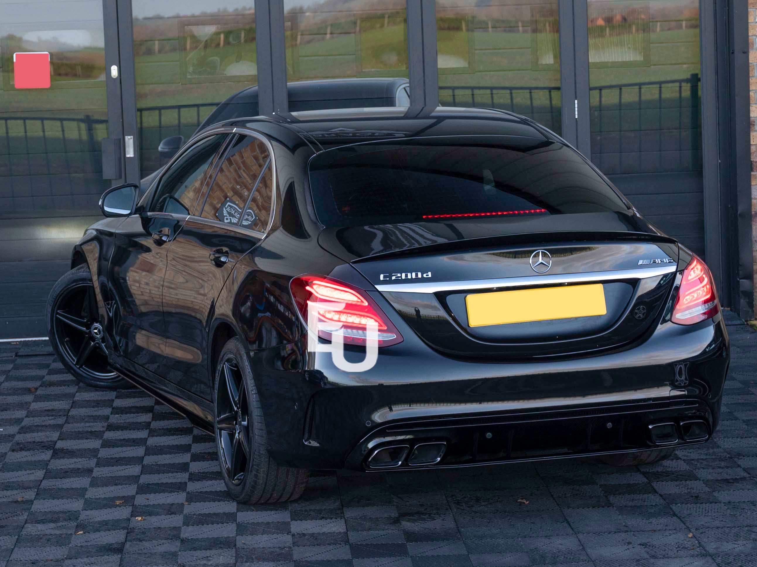 REAR BUMPER DIFFUSER FOR MERCEDES BENZ C CLASS W205 AMG C63 TAIL PIPES AMG SEDAN