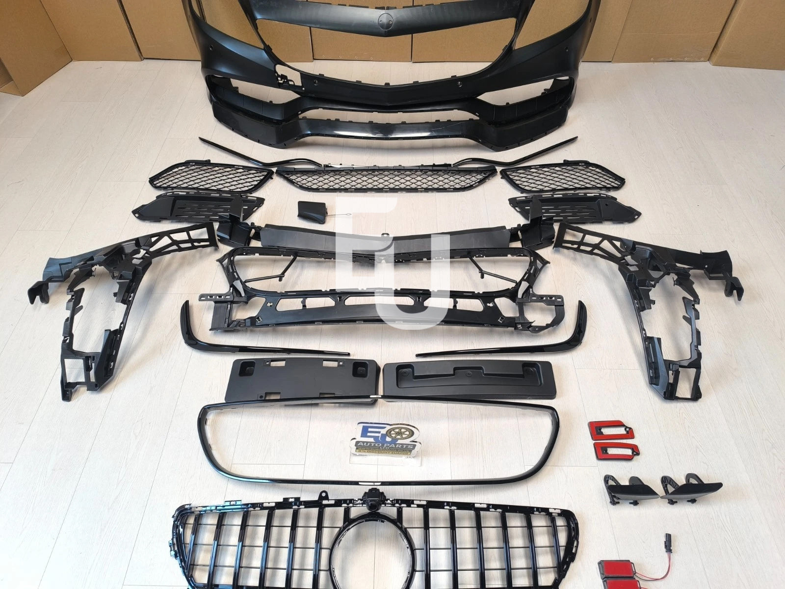 AMG STYLE FRONT BUMPER BODY KIT FOR MERCEDES CLS W218 X218 C218 FACELIFT 2015+