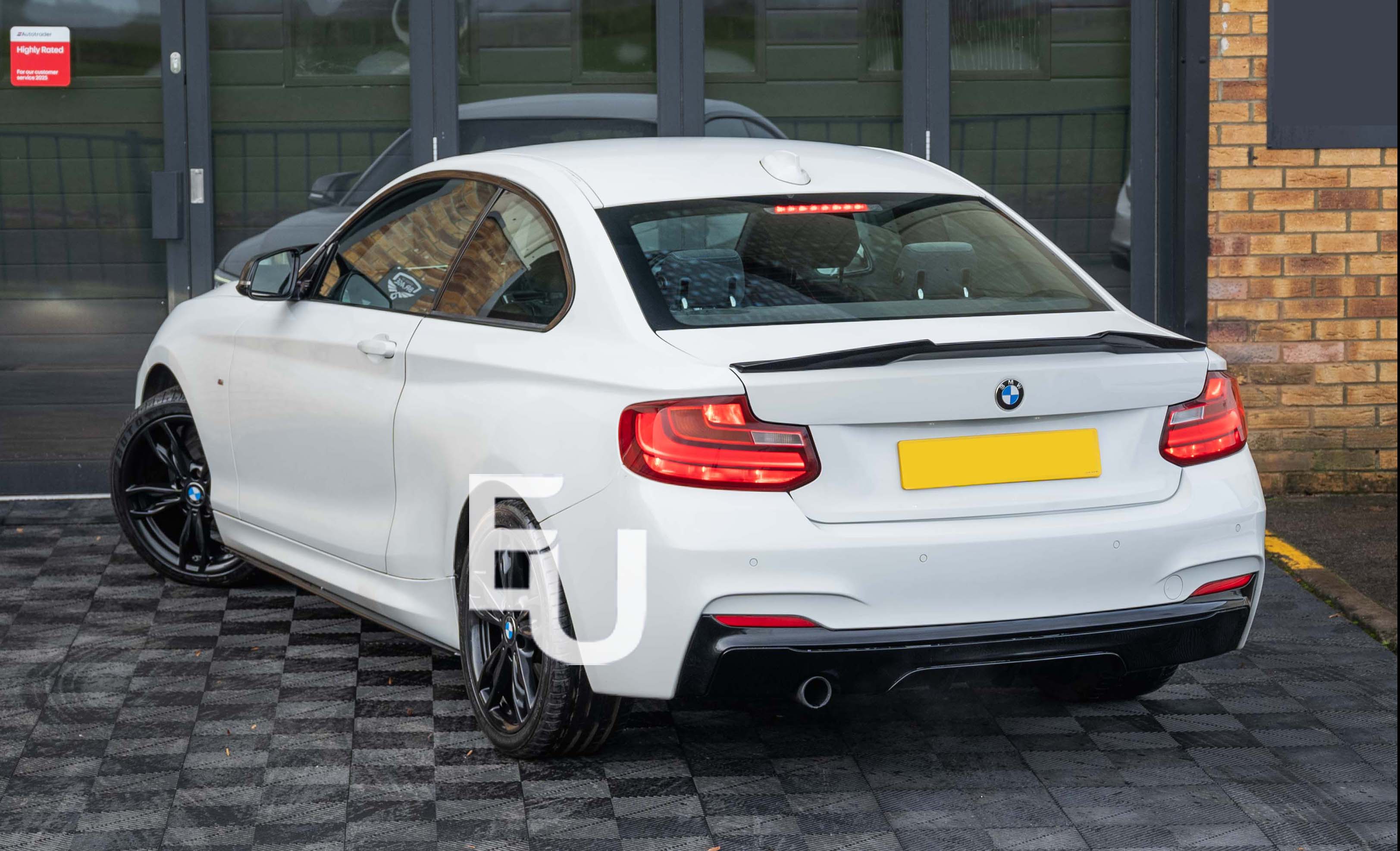MP STYLE REAR BUMPER DIFFUSER LIP SINGLE OUTLET FOR BMW 2 SERIES F22 F23 14-21