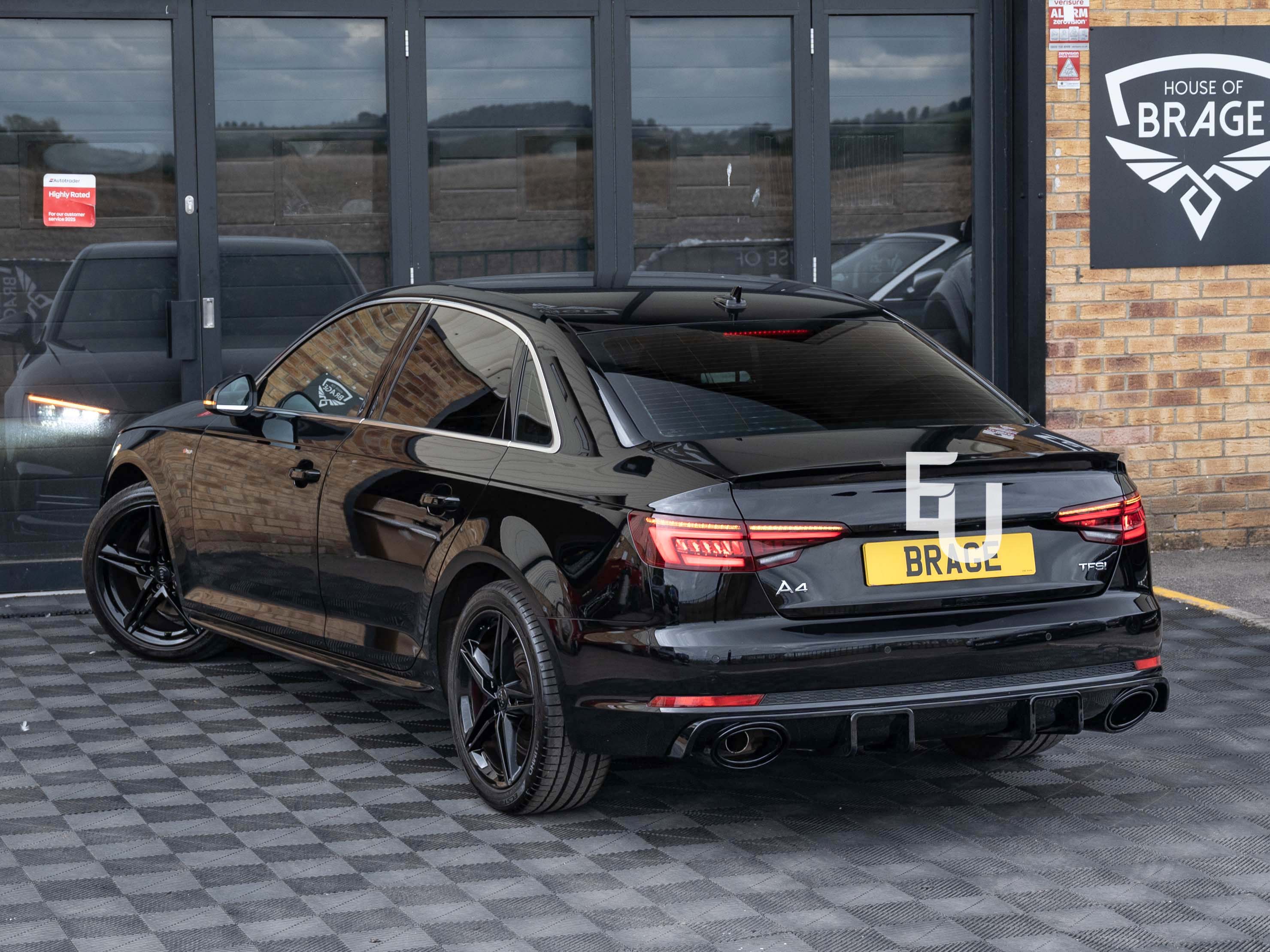 FOR AUDI A4 S4 B9 S-LINE RS4 LOOK REAR DIFFUSER W/TAILPIPE GLOSS BLACK 2015-2019