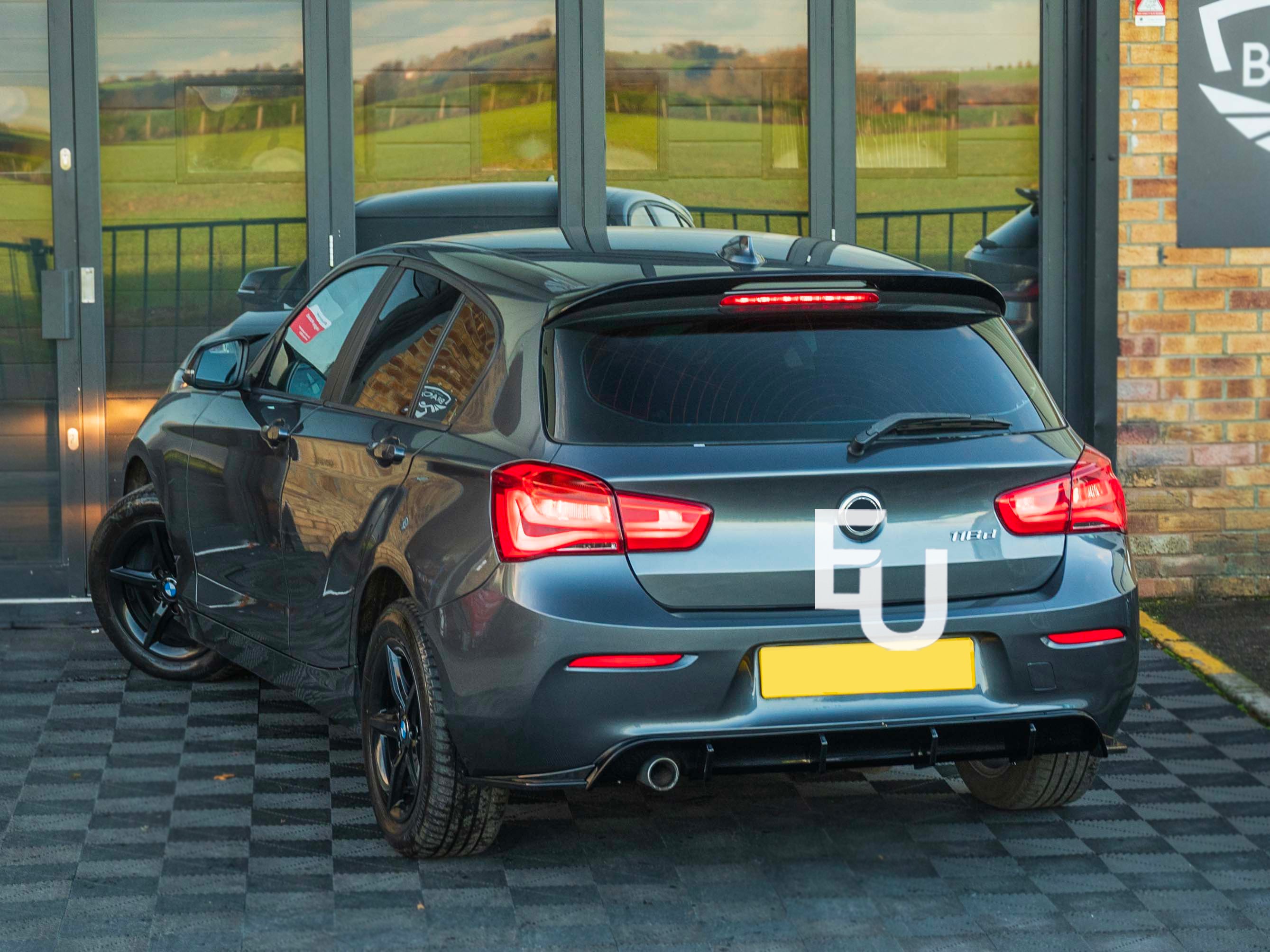 FOR BMW 1 SERIES F20 F21 SE LCI STANDARD REAR DIFFUSER LIP VALANCE BUMPER 15-19