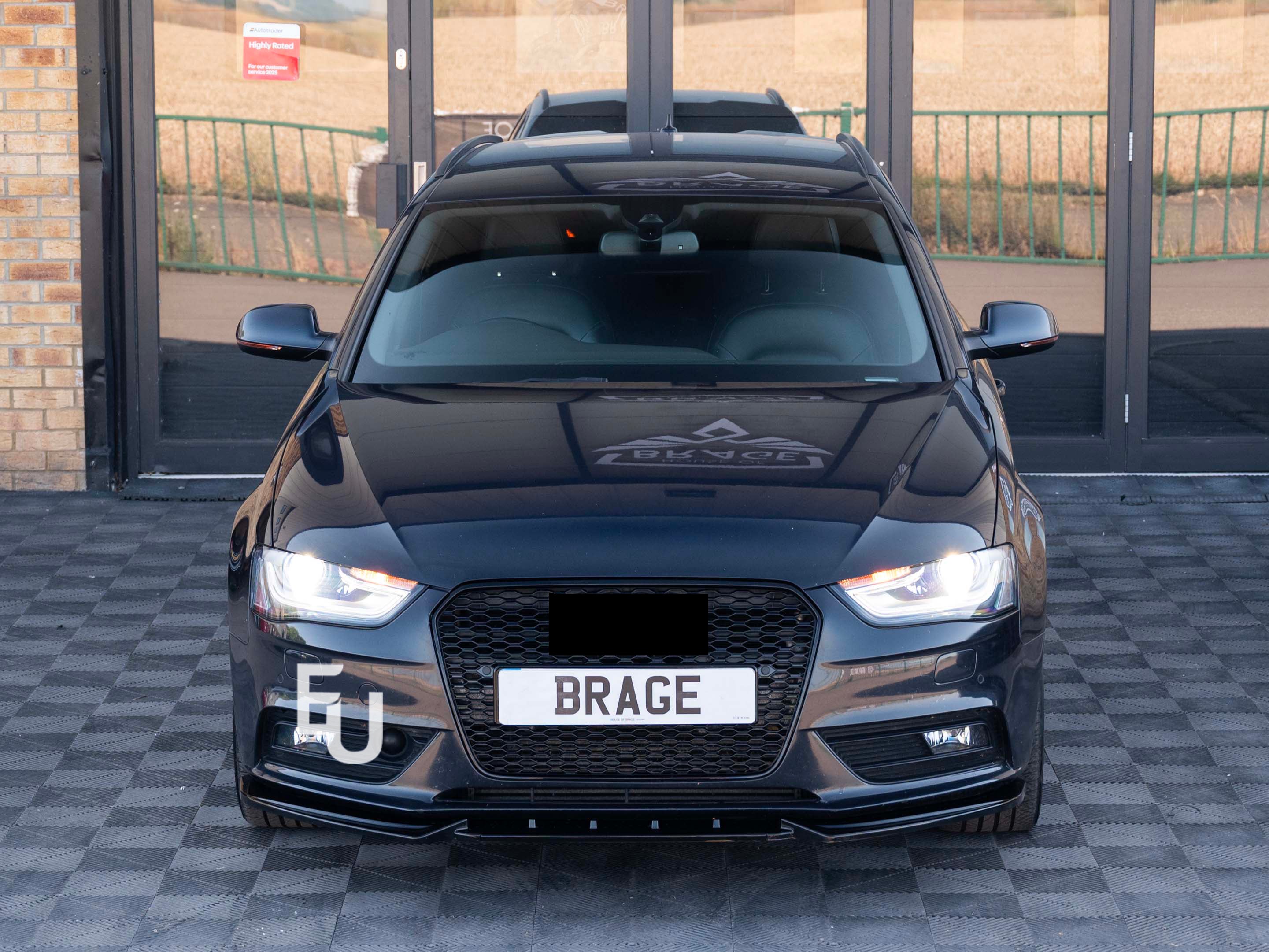 RS4 STYLE HONEYCOMB FRONT GRILLE FOR AUDI A4 S4 B8.5 FACELIFT 12-15 GLOSS BLACK
