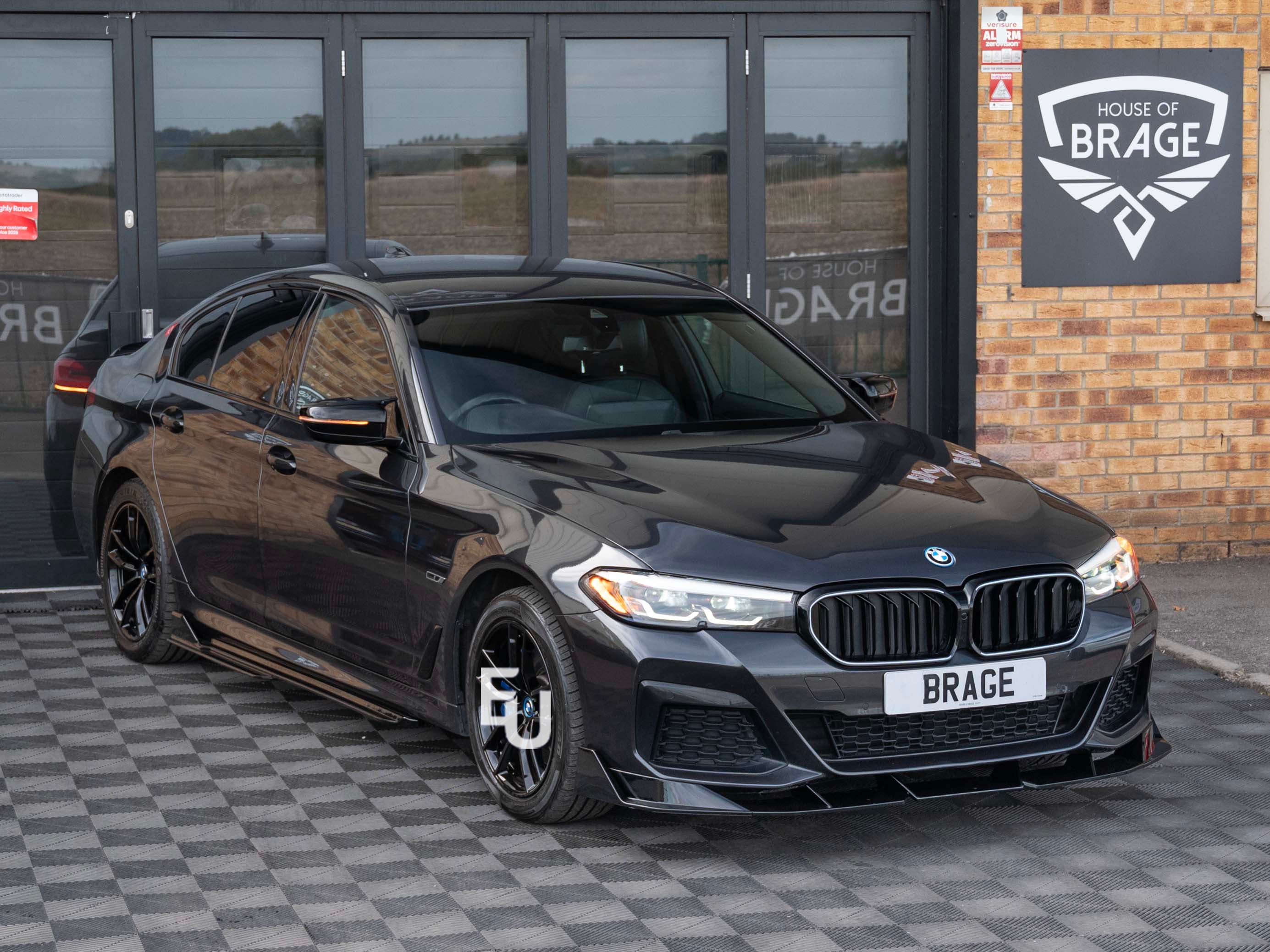BODY KIT FOR BMW 5 SERIES G30 LCI 2020+ FRONT SPLITTER REAR DIFFUSER BODYKIT