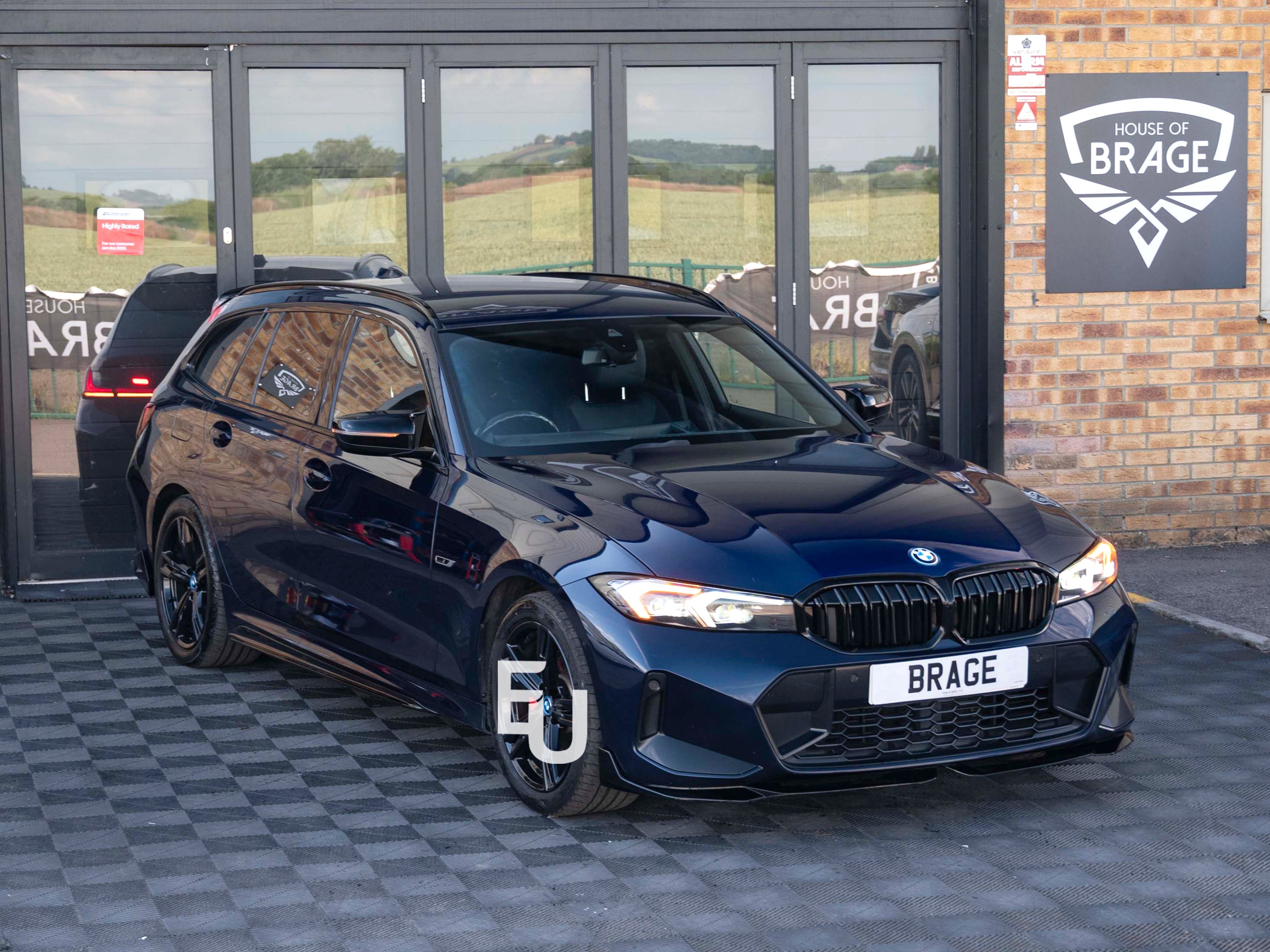 FOR BMW 3 SERIES G21 LCI 2022+ BODYKIT FRONT SPLITTER QUAD REAR DIFFUSER W/LED