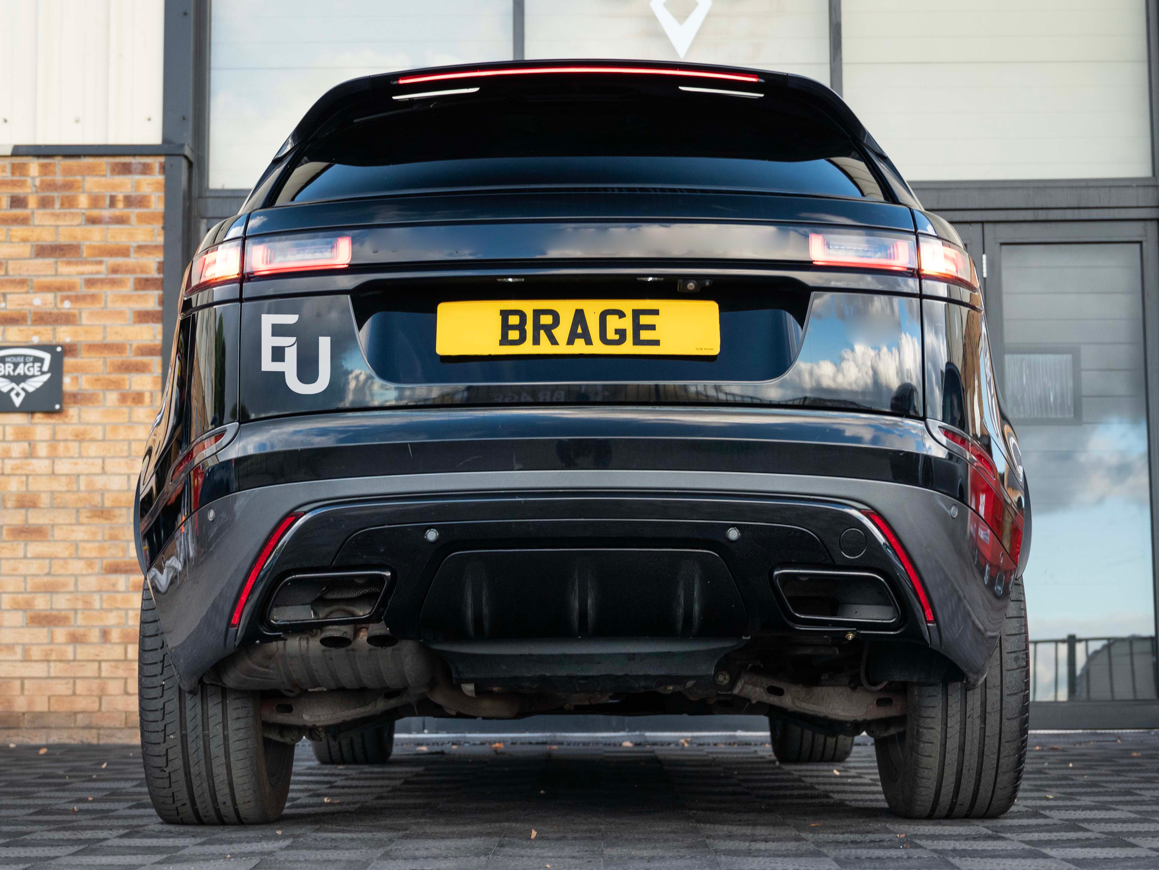 FOR RANGE ROVER VELAR L560 17+ REAR BUMPER DIFFUSER DYNAMIC LOOK BODYKIT TRIM