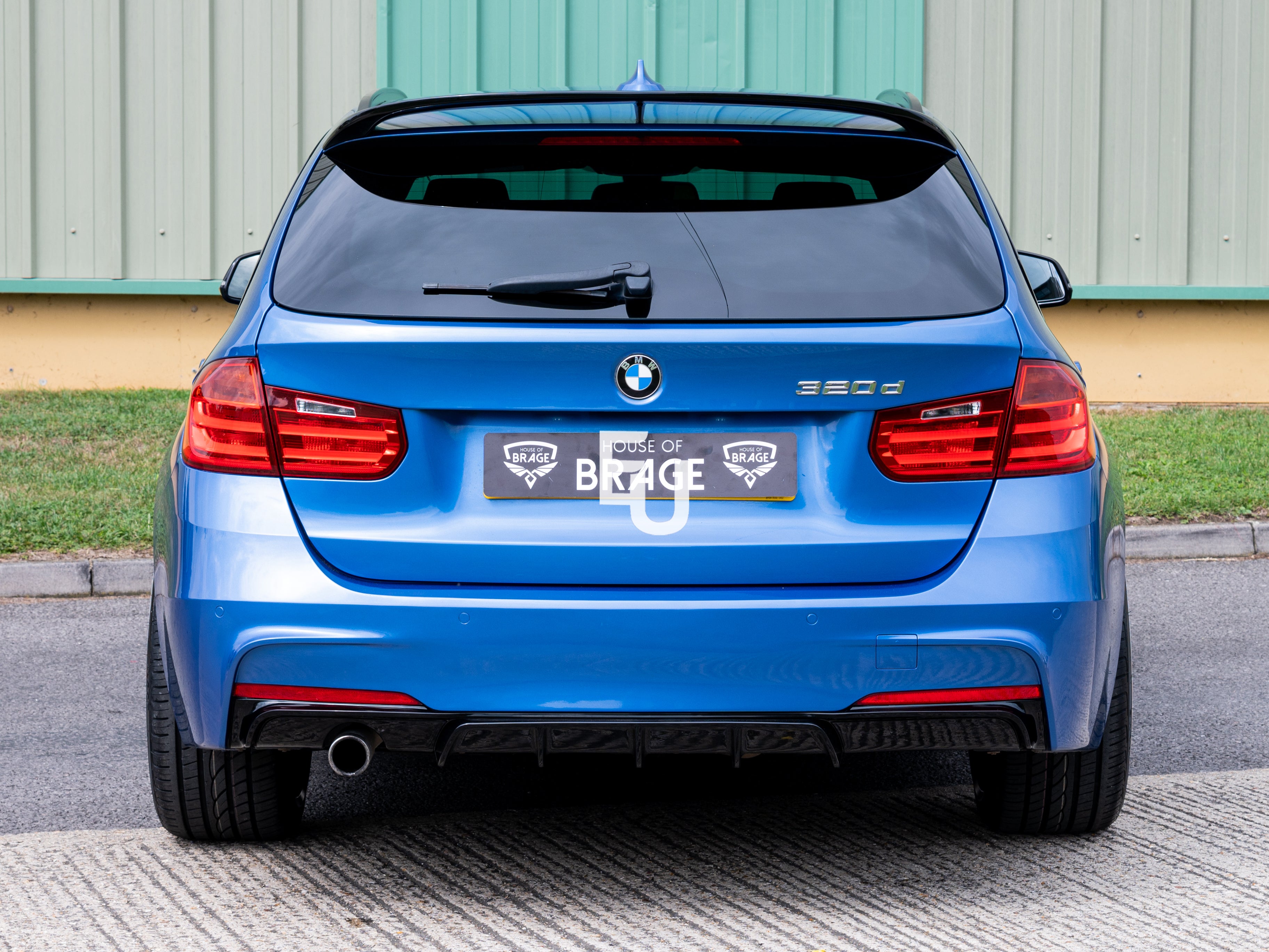 REAR DIFFUSER SINGLE EXHAUST FOR BMW 3 SERIES F30 F31 MP STYLE GLOSS BLACK