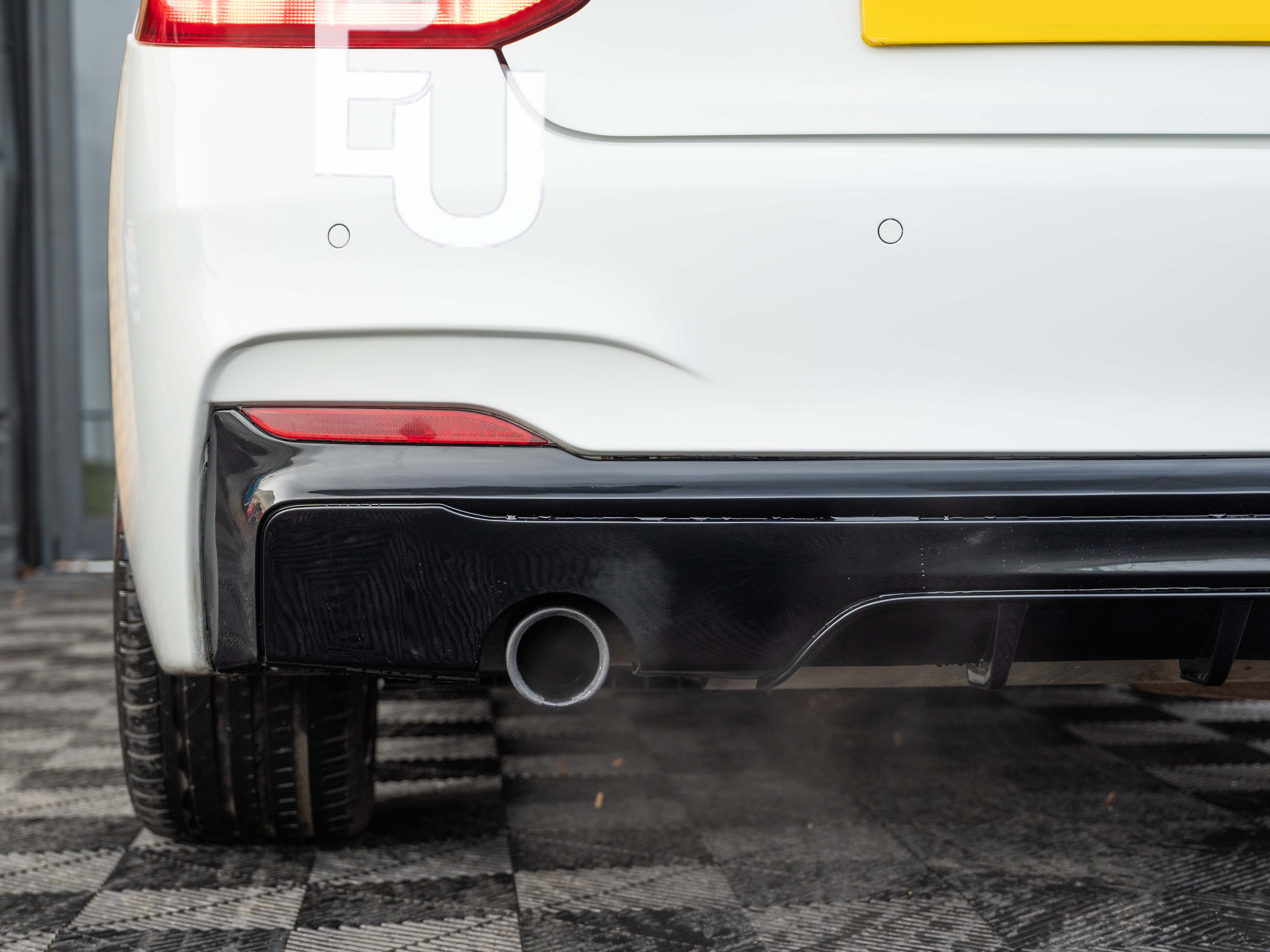 MP STYLE REAR BUMPER DIFFUSER LIP SINGLE OUTLET FOR BMW 2 SERIES F22 F23 14-21