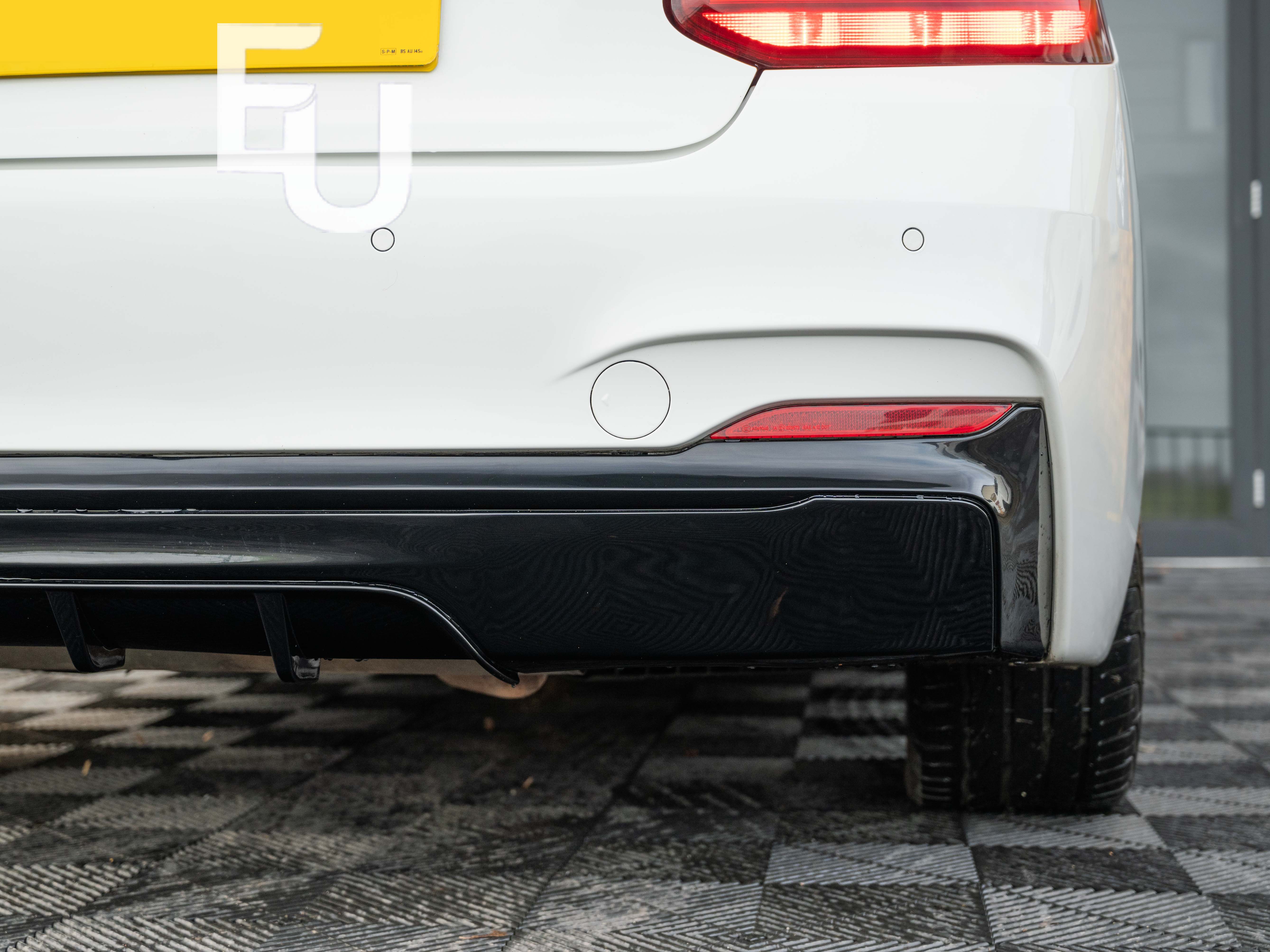 MP STYLE REAR BUMPER DIFFUSER LIP SINGLE OUTLET FOR BMW 2 SERIES F22 F23 14-21