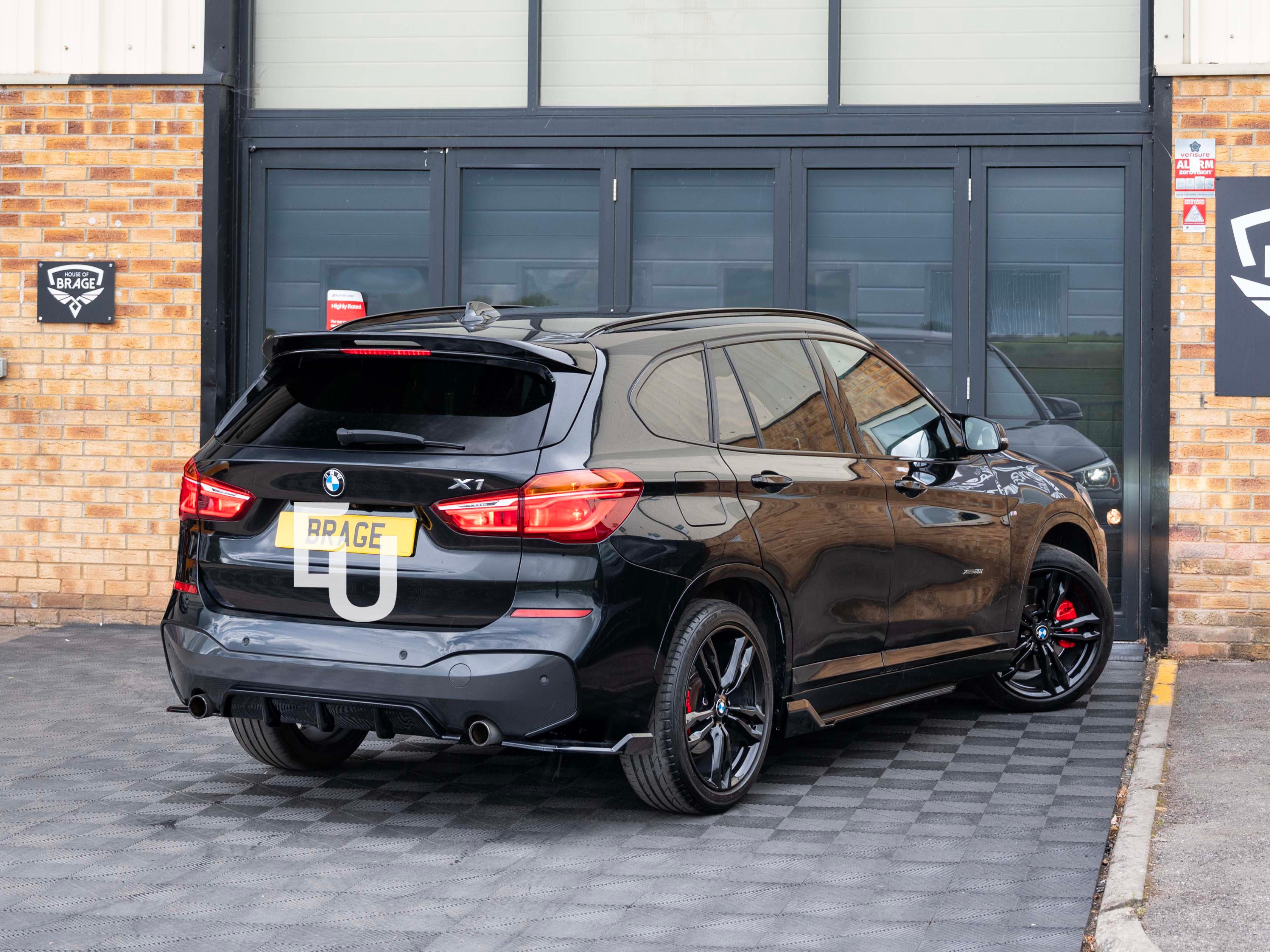 GLOSSY BLACK SIDE SKIRTS EXTENSION BLADES LIP SPOILER FOR BMW X1 F48 2016-2022