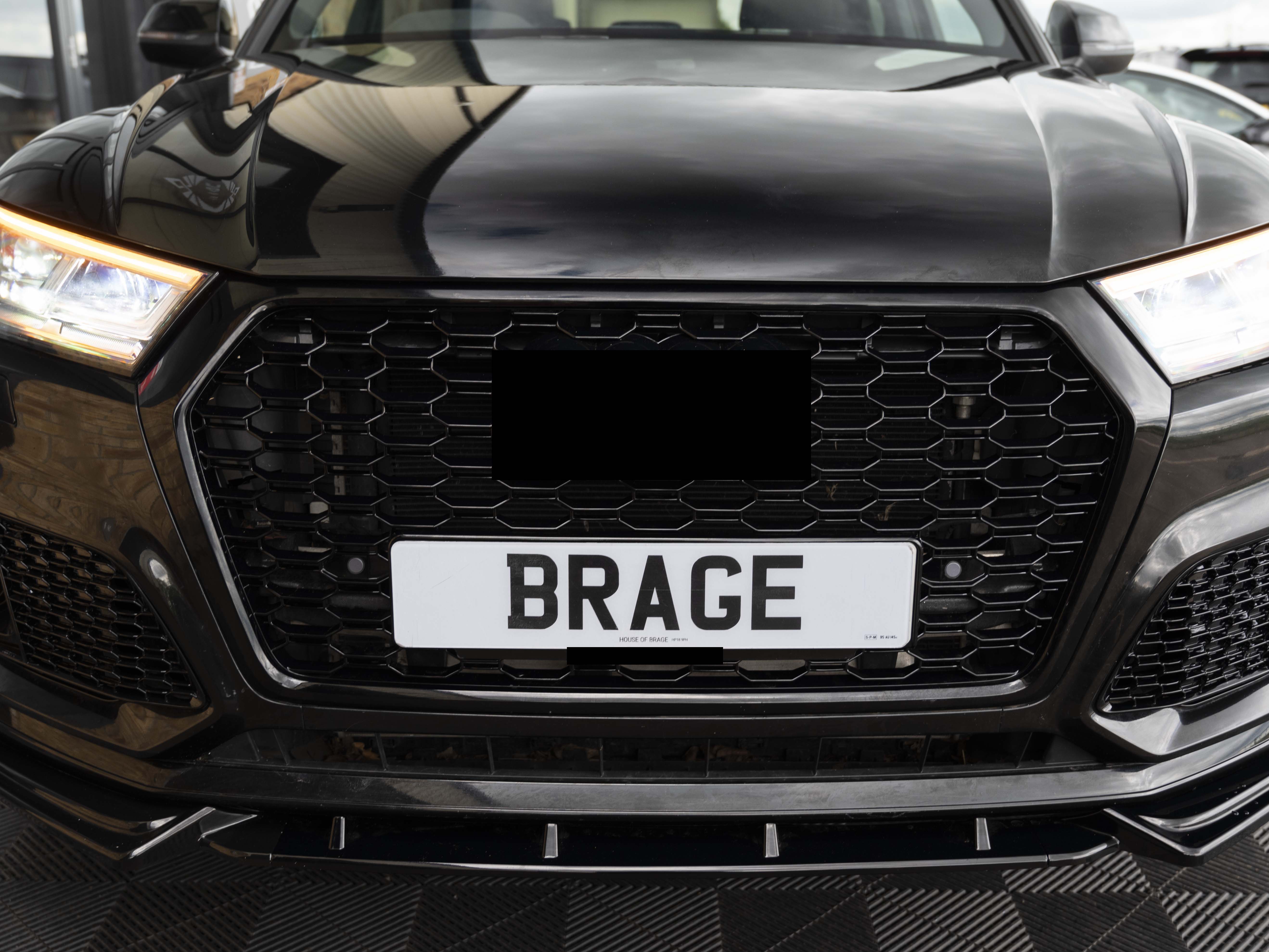 'RSQ5 STYLE' FRONT BUMPER HONEYCOMB GRILLE FOG GRILLE FOR AUDI Q5 SQ5 FY 17-20