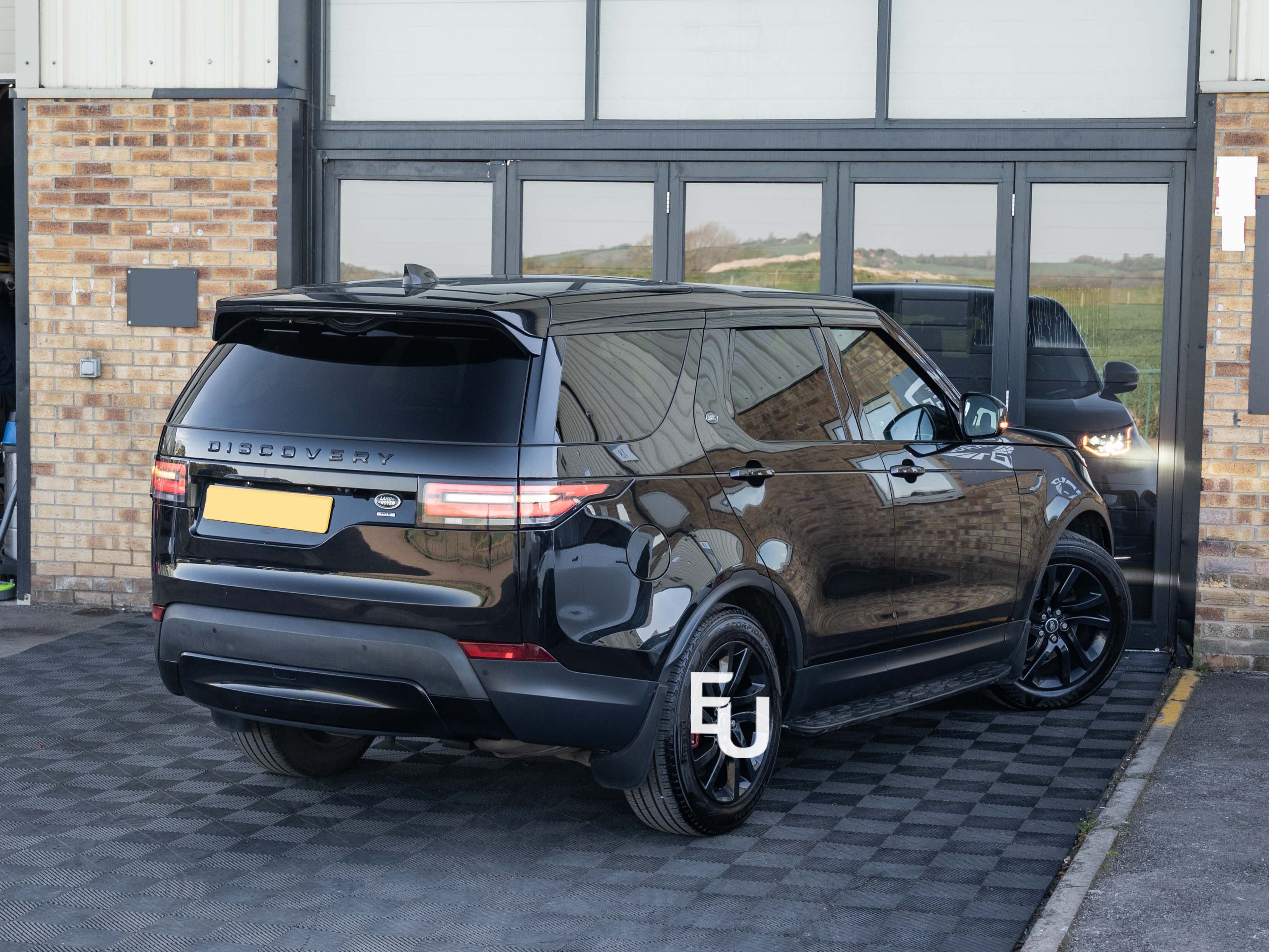 FOR LAND ROVER DISCOVERY 5 L462 SIDE STEPS RUNNING BOARDS 100% LEQUER BLACK 16+