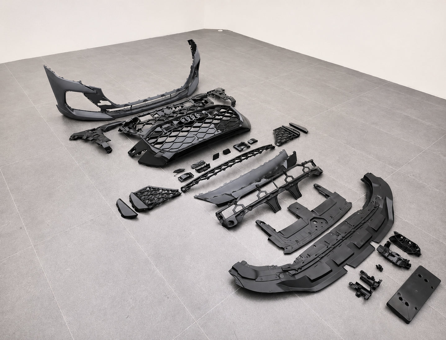 RSQ8 CONVERSION FRONT BUMPER CONVERSION BODYKIT FOR AUDI Q8 2019-2023
