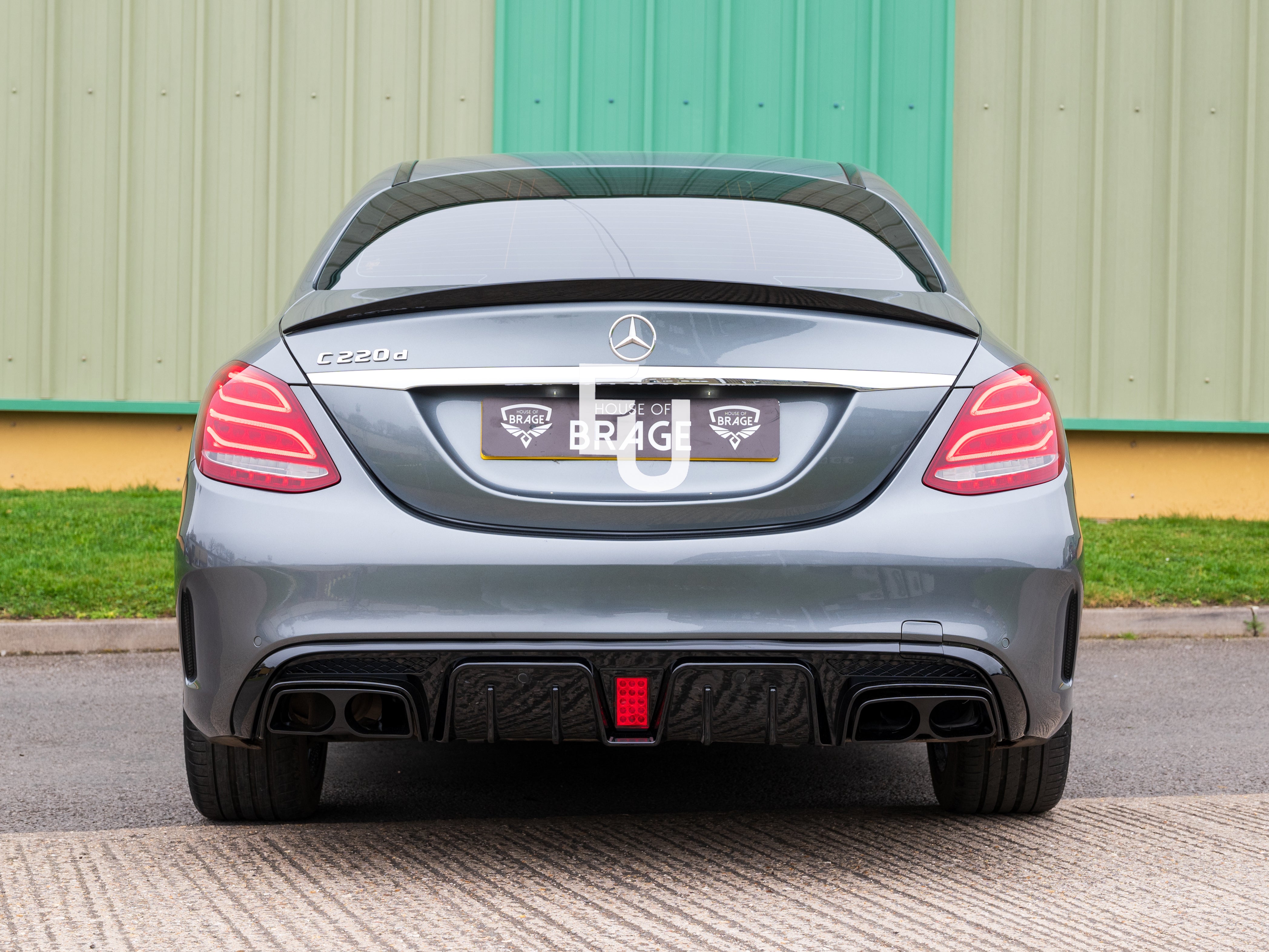 FOR MERCEDES BENZ C CLASS W205 AMG C63 REAR BUMPER DIFFUSER AMG F1 LIGTH STYLE