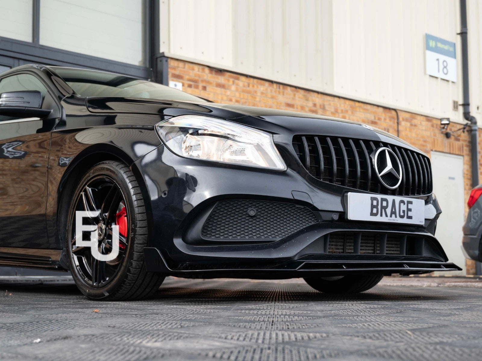 FOR MERCEDES A CLASS W176 A45 LOOK BODY KIT FRONT SPLITTER REAR DIFFUSER SPOILER
