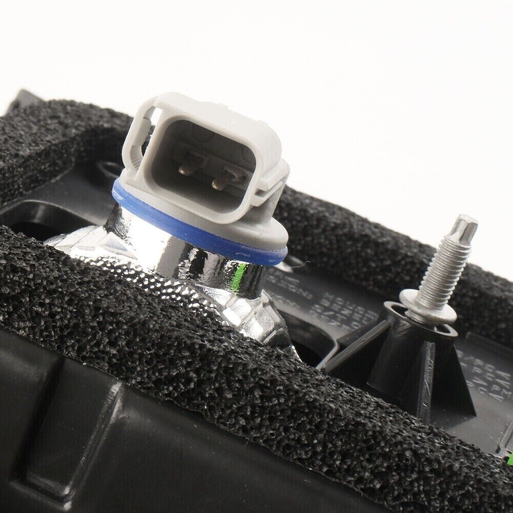 REAR LAMP INNER TAIL LIGHT FOR LAND ROVER DISCOVERY SPORT L550 LR101702 LEFT