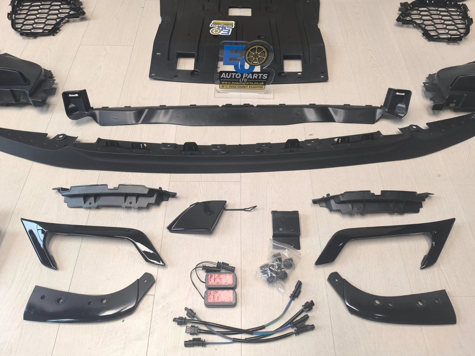 X6M F96 CONVERSION FRONT BUMPER BODYKIT W/WHEEL ARCHES GRILL FOR BMW G06 2019-22