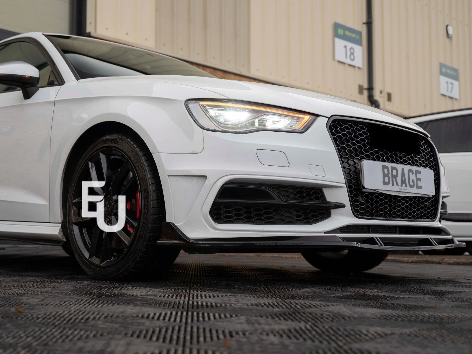 FOR AUDI A3 S3 8V 2012-2016 S-LINE HATCHBACK FRONT BUMPER PRIME WITH WASHER JETS