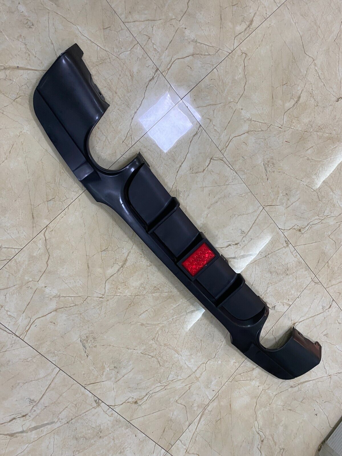 FOR BMW 3 SERIES E90 E91 M SPORT REAR DIFFUSER DUAL EXHAUSTS GLOSS BLACK W/ LED