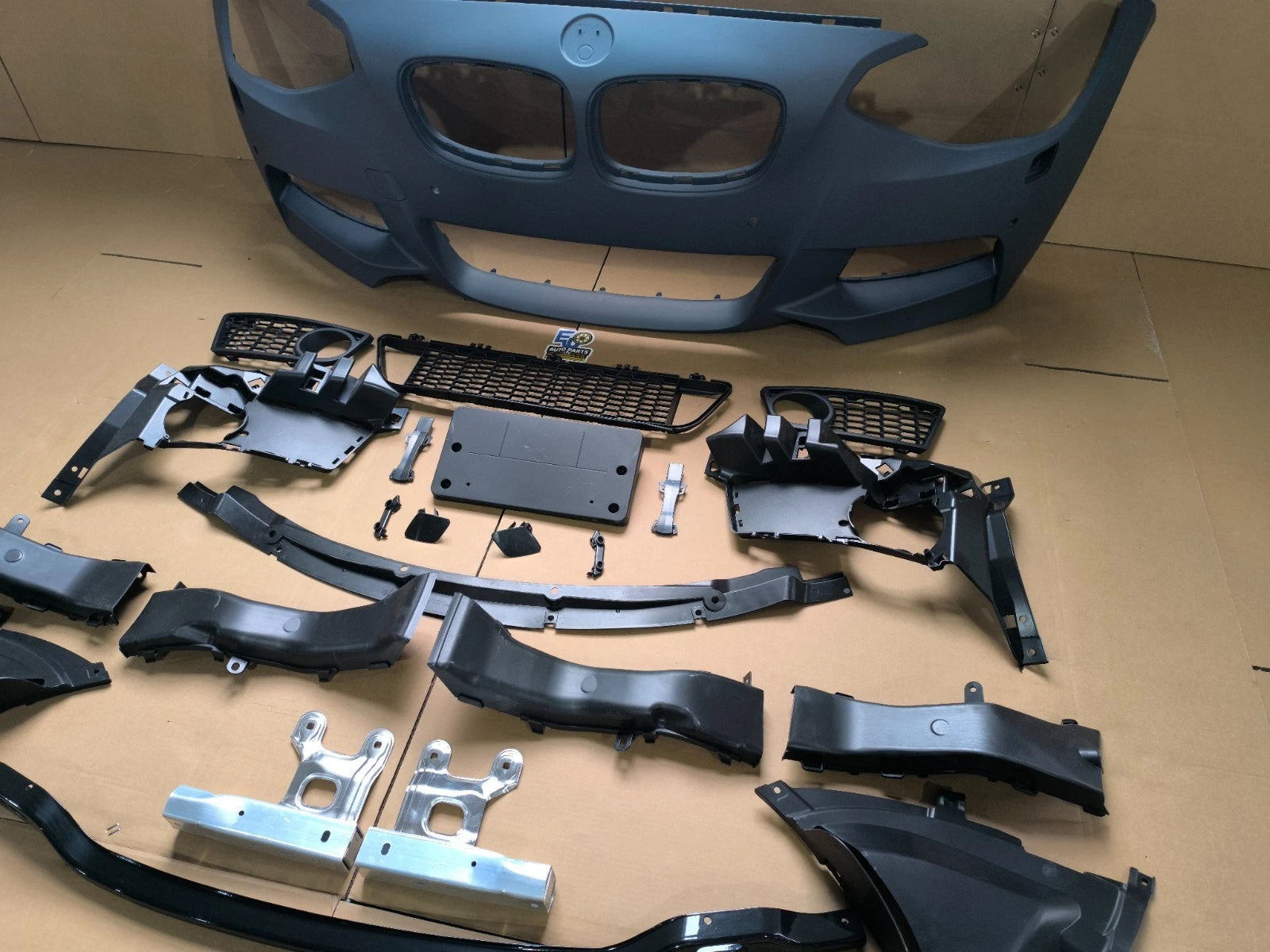 FOR BMW 1 SERIES F20 F21 M SPORT FRONT BUMPER KIT W/PDC & WASHER HOLE 2011-2015