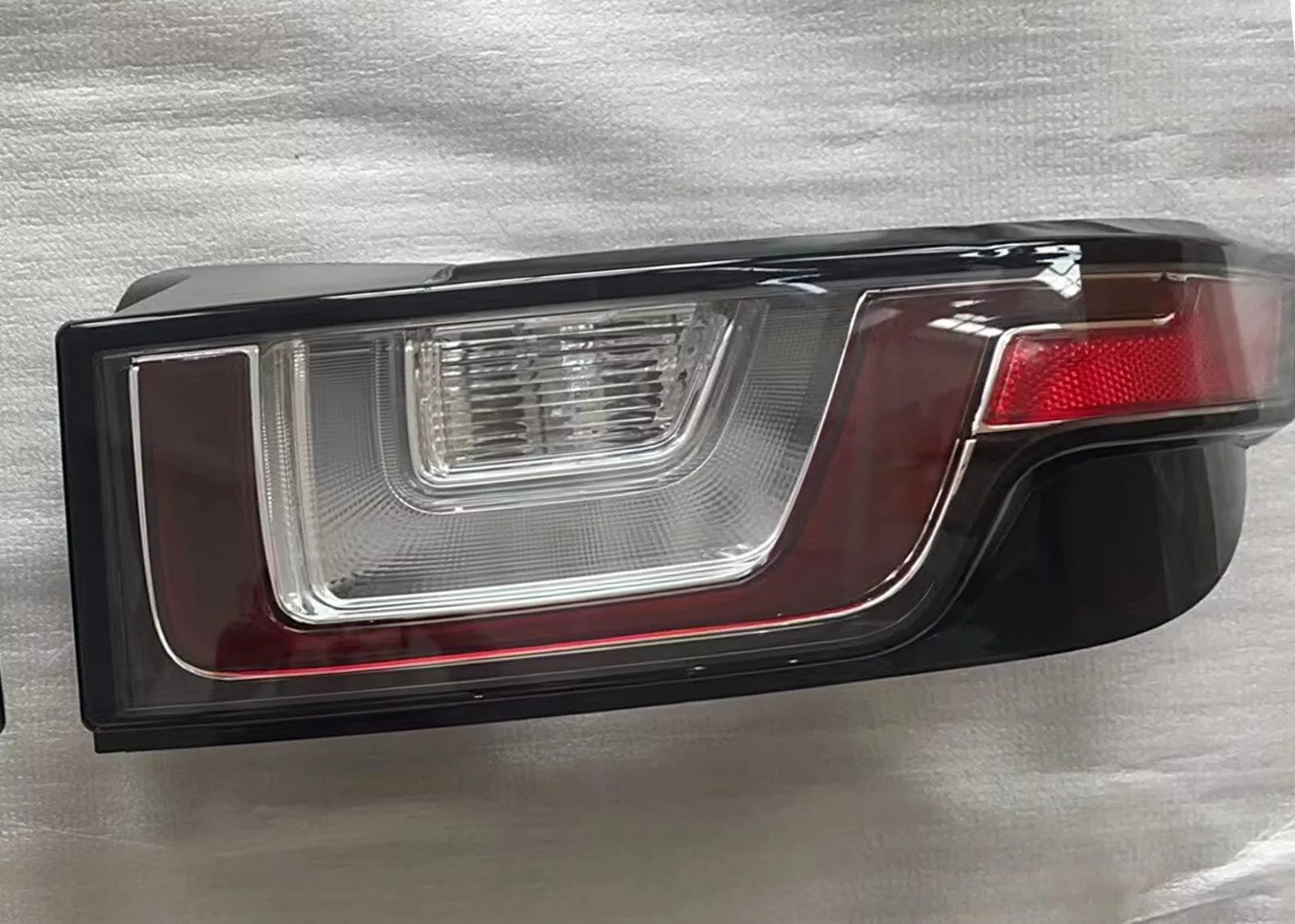 RIGHT O/S REAR TAIL LIGHT BRAKE LAMP FOR RANGE ROVER EVOQUE L538 2016-2020 UK