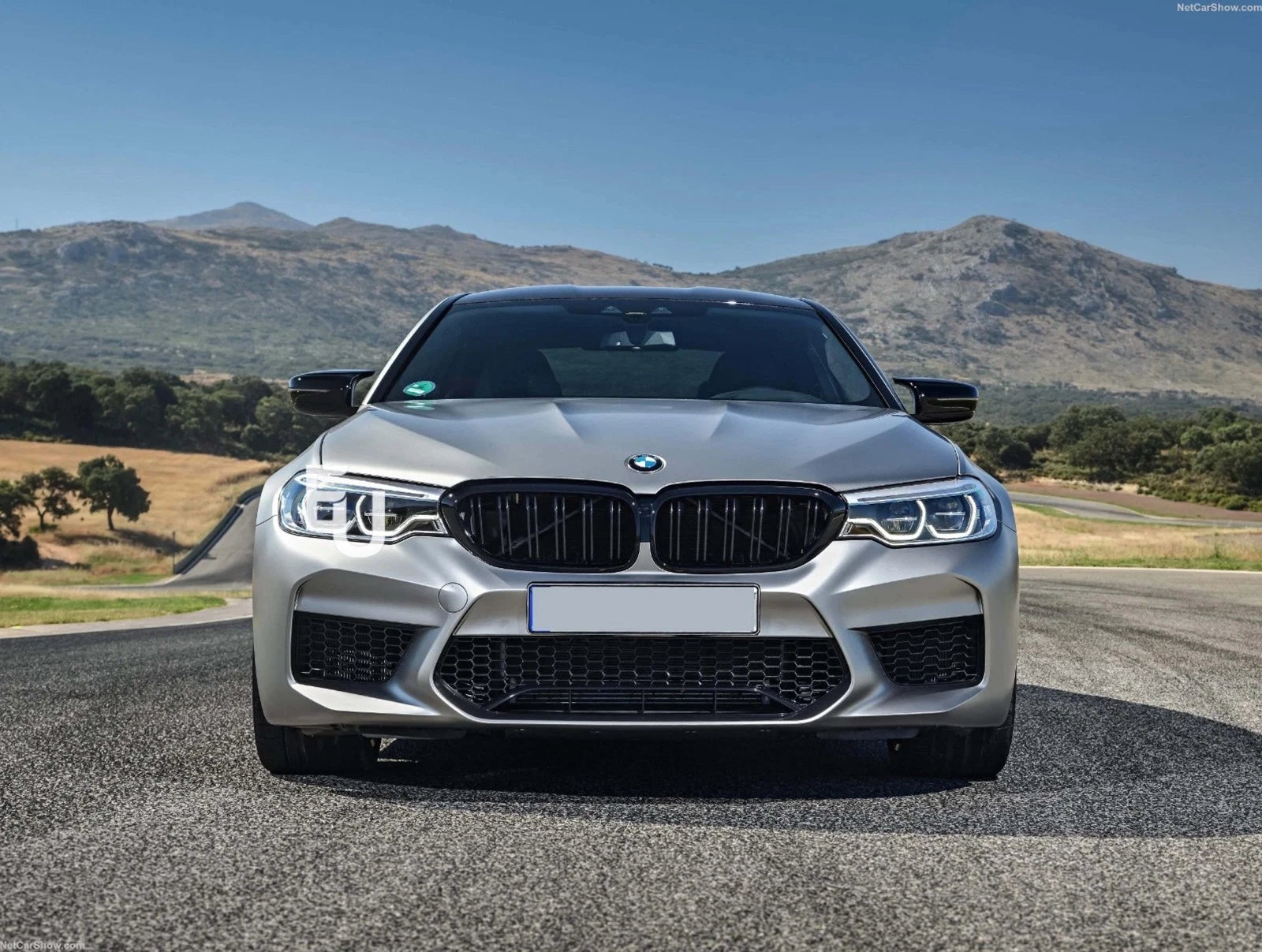 FOR BMW 5 SERIES G30 G31 17-20 SALOON TOURING M5 CONVERSION FRONT BUMPER BODYKIT