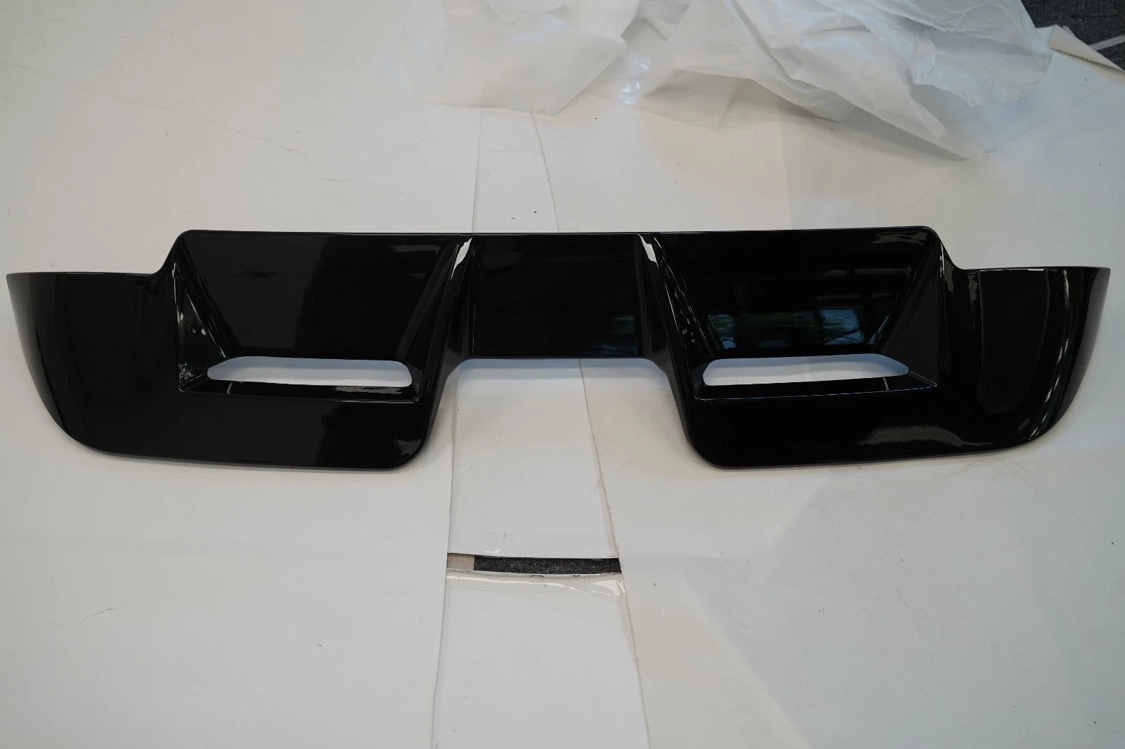 BRAGE DESIGN REAR ROOF SPOILER WING FOR LAND ROVER DEFENDER 90 110 130 L663 20+