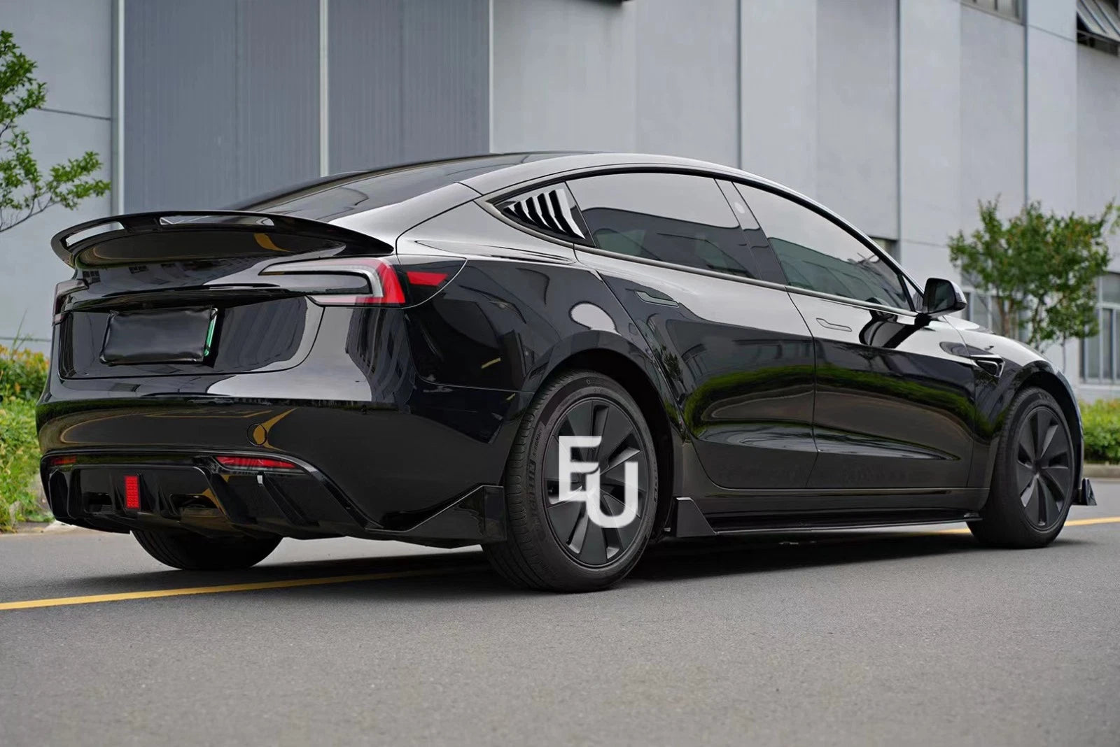 BRAGE DESIGN REAR BUMPER DIFFUSER WITH LED FOR TESLA MODEL 3 GLOSS BLK 2017-2023