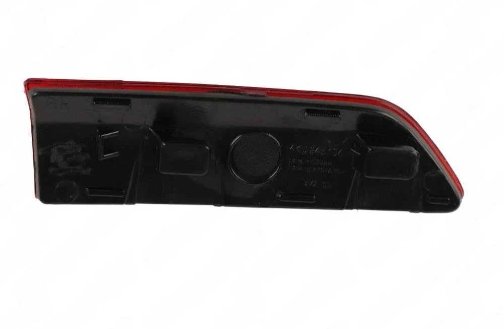 FOR AUDI A6 C8 RIGHT DRIVER SIDE O/S LED REAR TAIL NORMAL REFLECTOR 18+