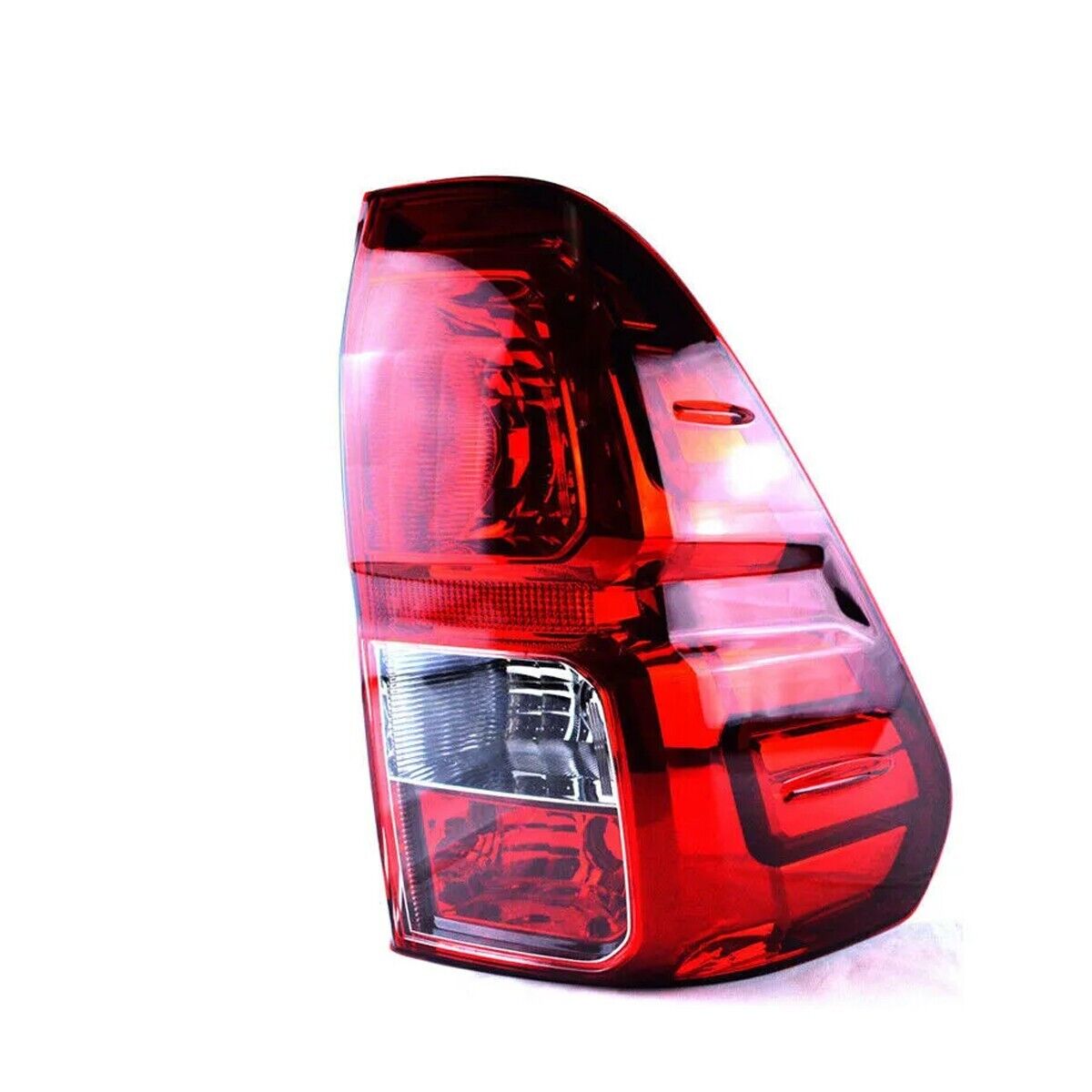 RIGHT DRIVER SIDE HALOGEN REAR TAIL LIGHT BRAKE LAMP FOR TOYOTA HILUX MK8 2016+