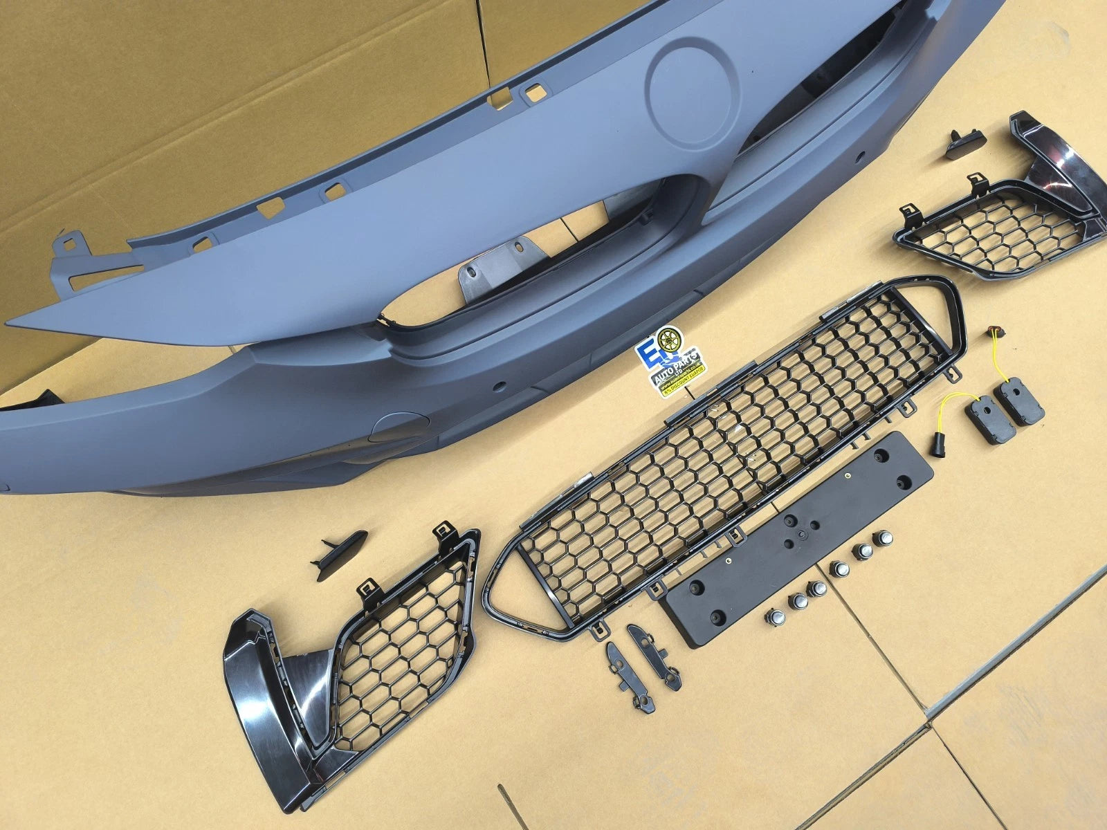 FOR BMW 3 SERIES F30 F31 M2C M3CS STYLE FRONT BUMPER 2012-2018