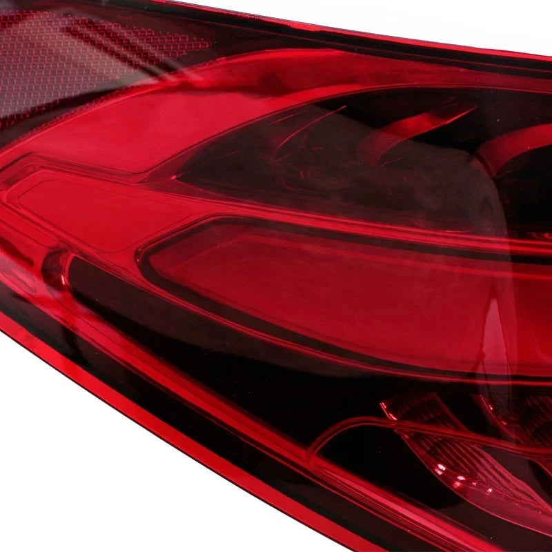 FOR MERCEDES-BENZ C CLASS W206 REAR OUTER TAIL LIGHT LAMP RIGHT DRIVER SIDE 21+