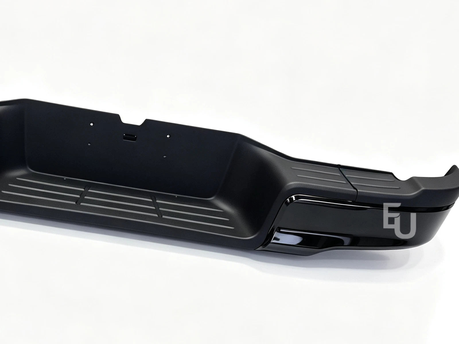 BLACK REAR BUMPER FOR TOYOTA HILUX REVO MK8 2015-2024 MODELS WITHOUT PDC HOLES