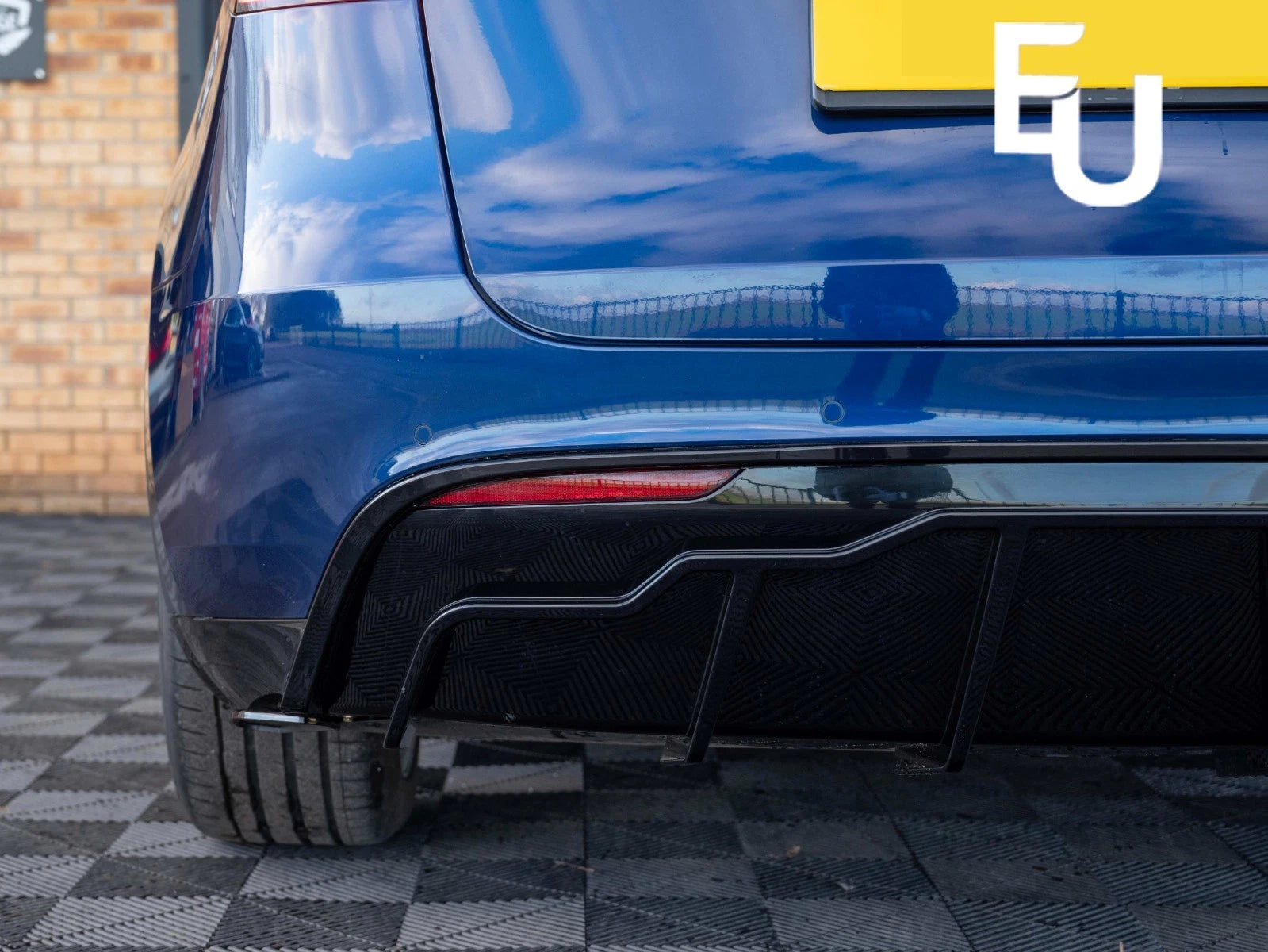 FOR TESLA MODEL Y BODY KIT BODYKIT FRONT SPLITTER LIP REAR DIFFUSER MIRROR 2021+