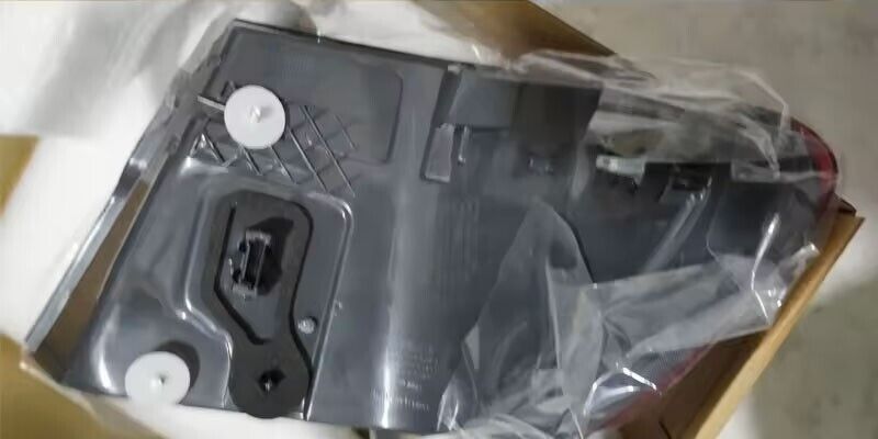 FOR BMW 5 SERIES F10 PASSENGER N/S LEFT REAR OUTER TAIL LIGHT LAMP PRE LCI 10-14