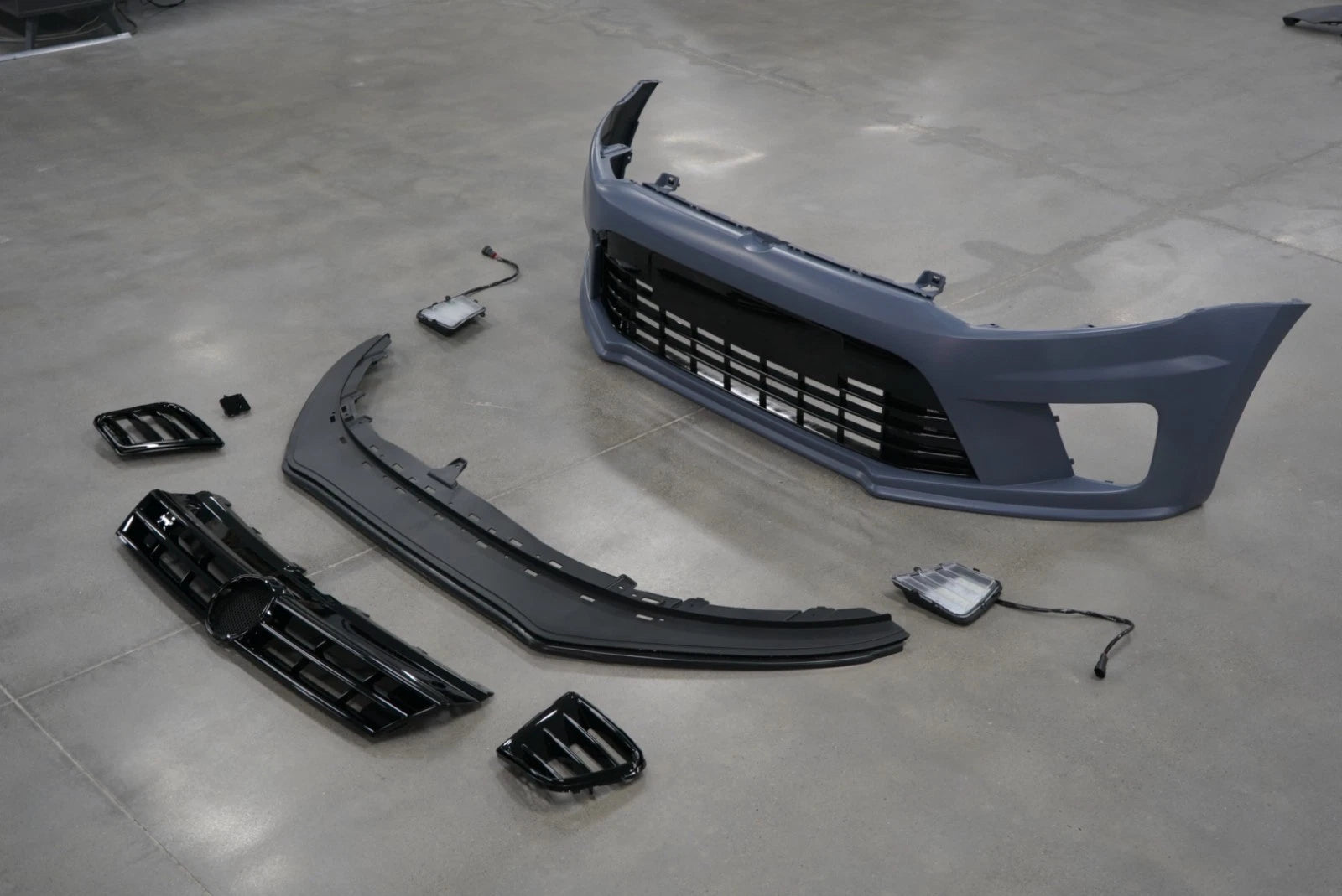 FOR VW POLO 2009-2017 FRONT BUMPER COMPLETE WITH GRILLES & LED WRC STYLE