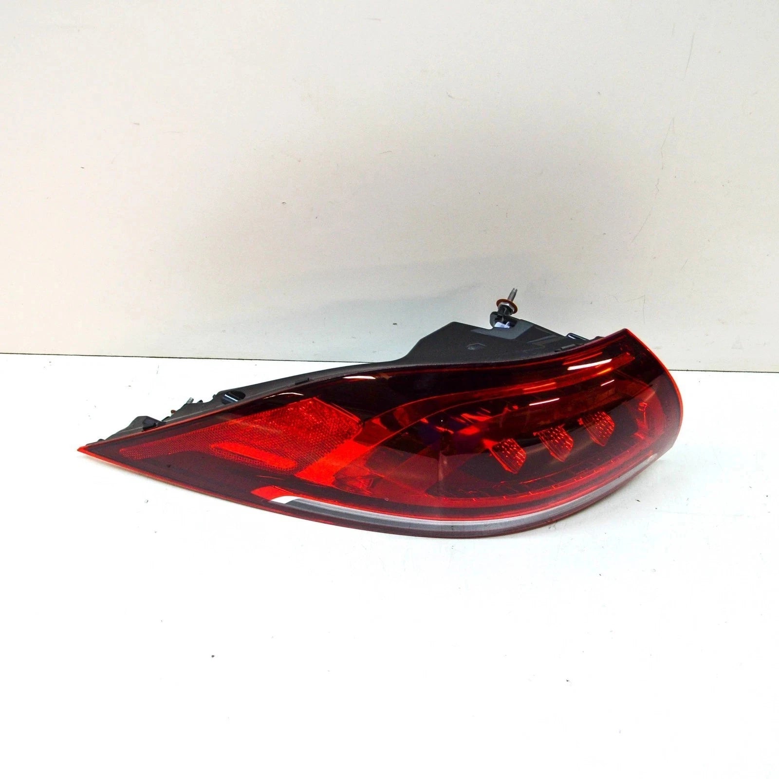 FOR MERCEDES GLE-CLASS W167 V167 OUTER LEFT PASSENGER REAR TAIL LIGHT LAMP 18-23