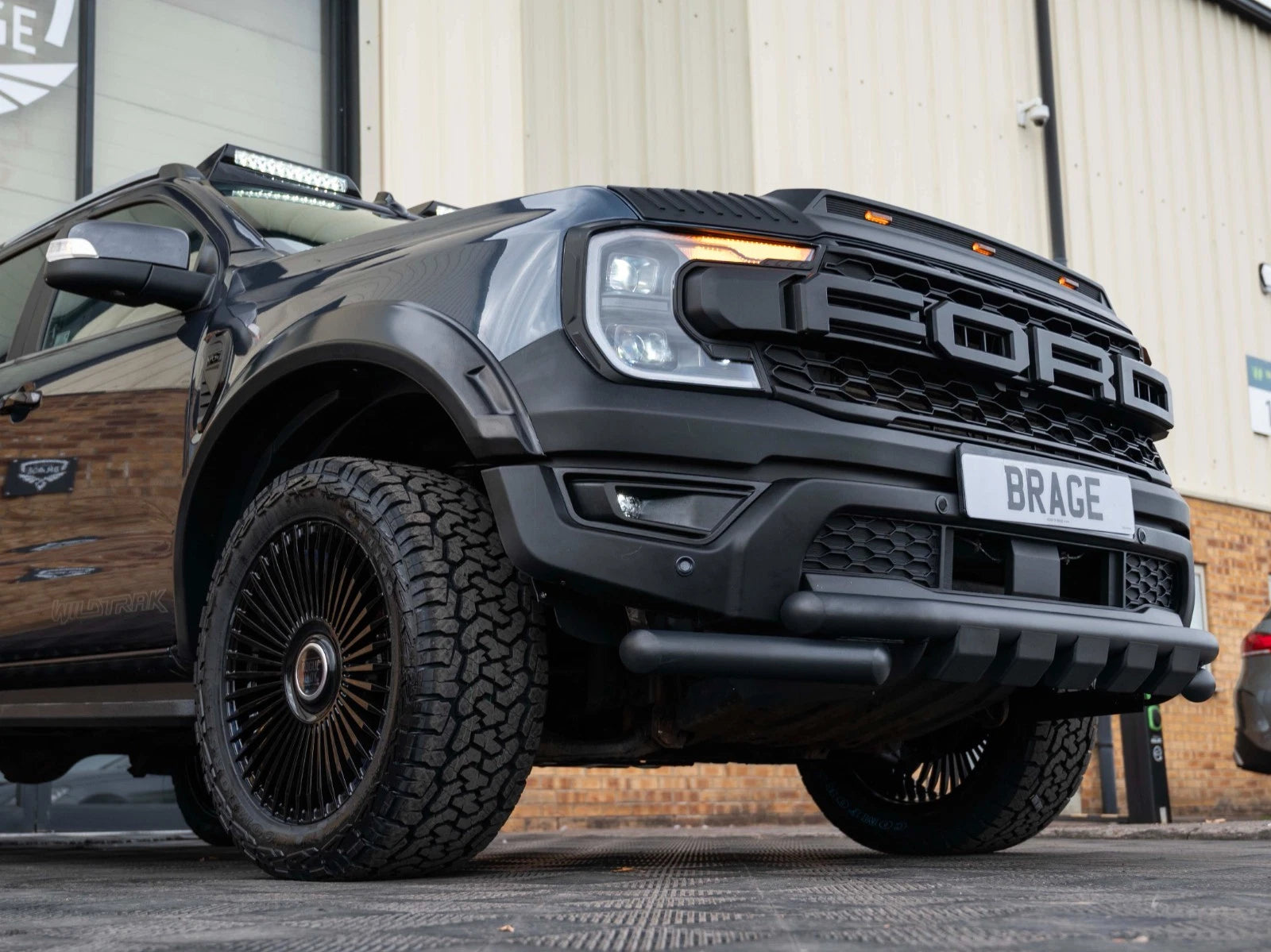 FOR FORD RANGER T9 2022+ HOOD GUARD WIND STONE DEFLECTOR BONNET GAURD