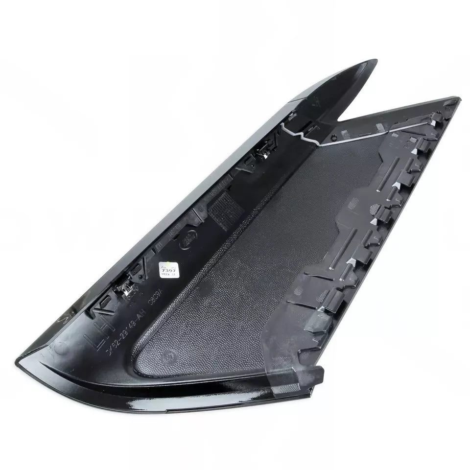 LEFT D-PILLAR REAR SIDE CORNER TRIM PANEL FOR RANGE ROVER SPORT L494 BLACK 2014+