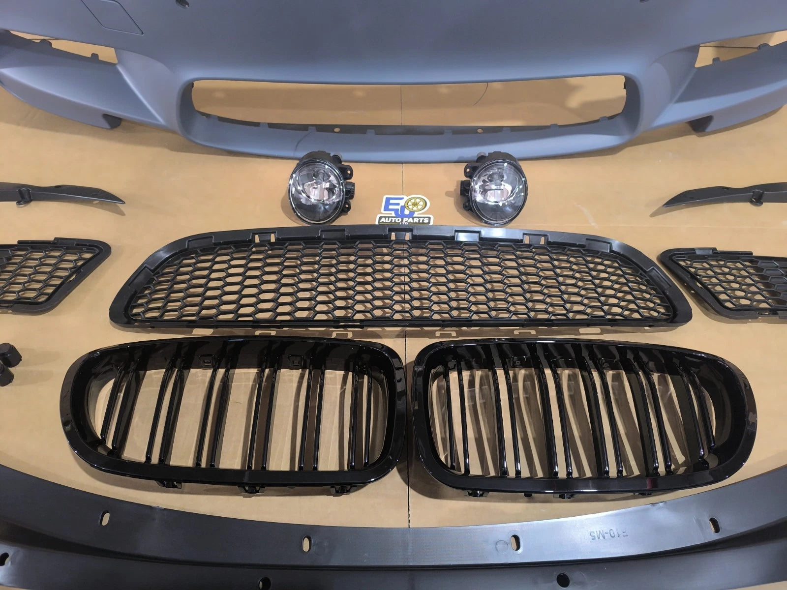 M5 CONVERSION FRONT BUMPER KIT FOR BMW 5 SERIES F10 F11 2010-17 W/PDC FOGLIGHTS