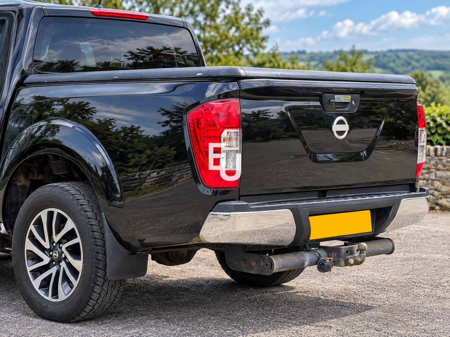REAR BUMPER CHROME WITH BRACKET FOR NISAAN NAVARA D23 NP300 2014-2020 PRE-LCI