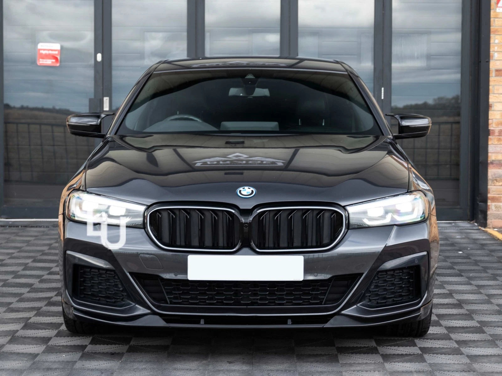 BODY KIT FOR BMW 5 SERIES G30 LCI 2020-2023 BODYKIT FRONT SPLITTER REAR DIFFUSER