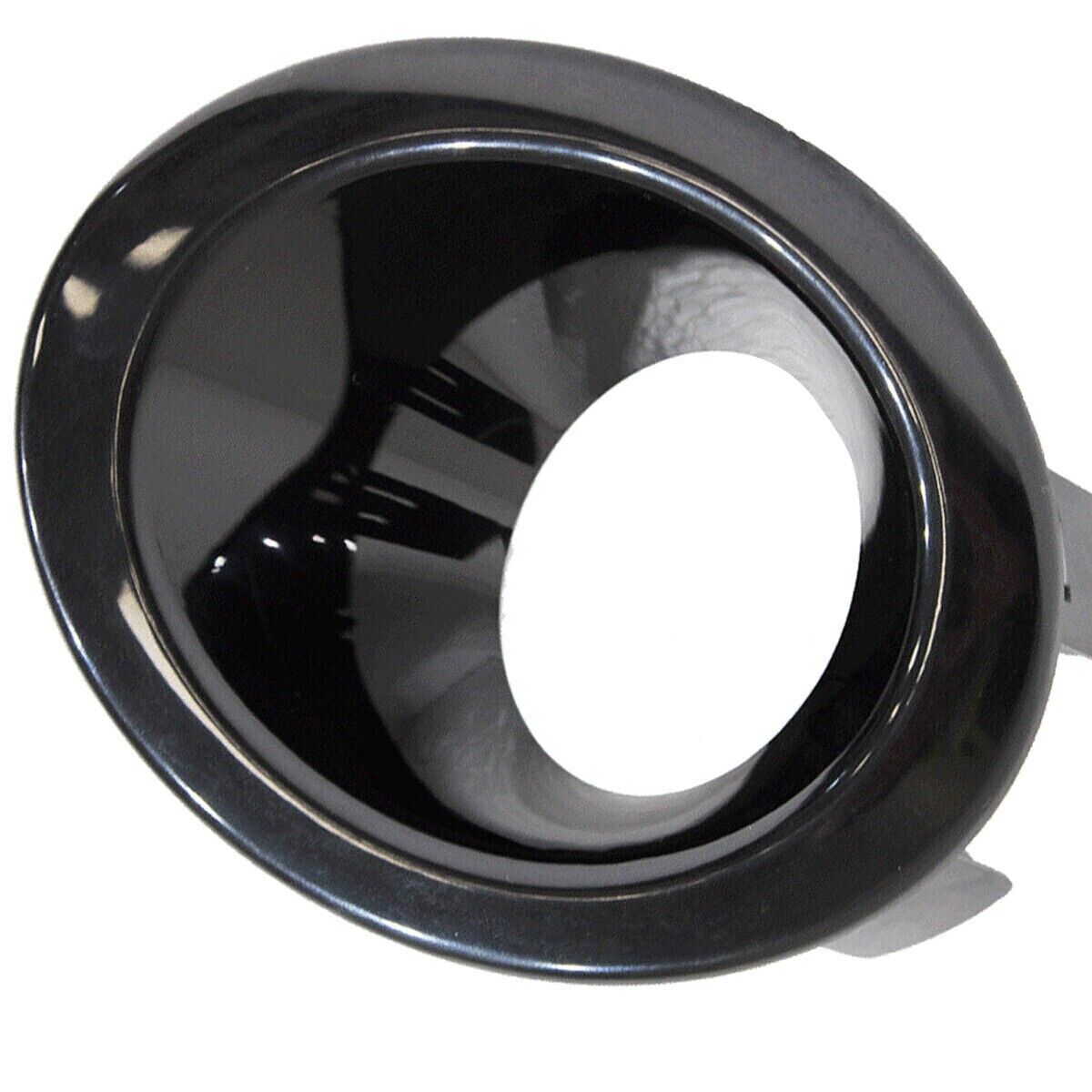 AllMakes 4x4 Land Rover LR2 Fog Lamp Bezel Set – RH + LH – New LR004164 LR003870