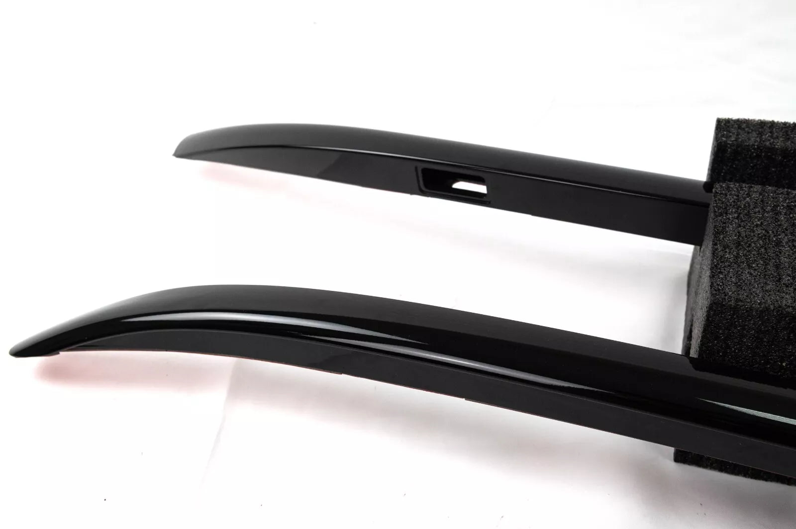 BLACK ALUMINIUM ROOF RAILS BARS LUGGAGE RACK FOR RANGE ROVER VELAR L560 2017+