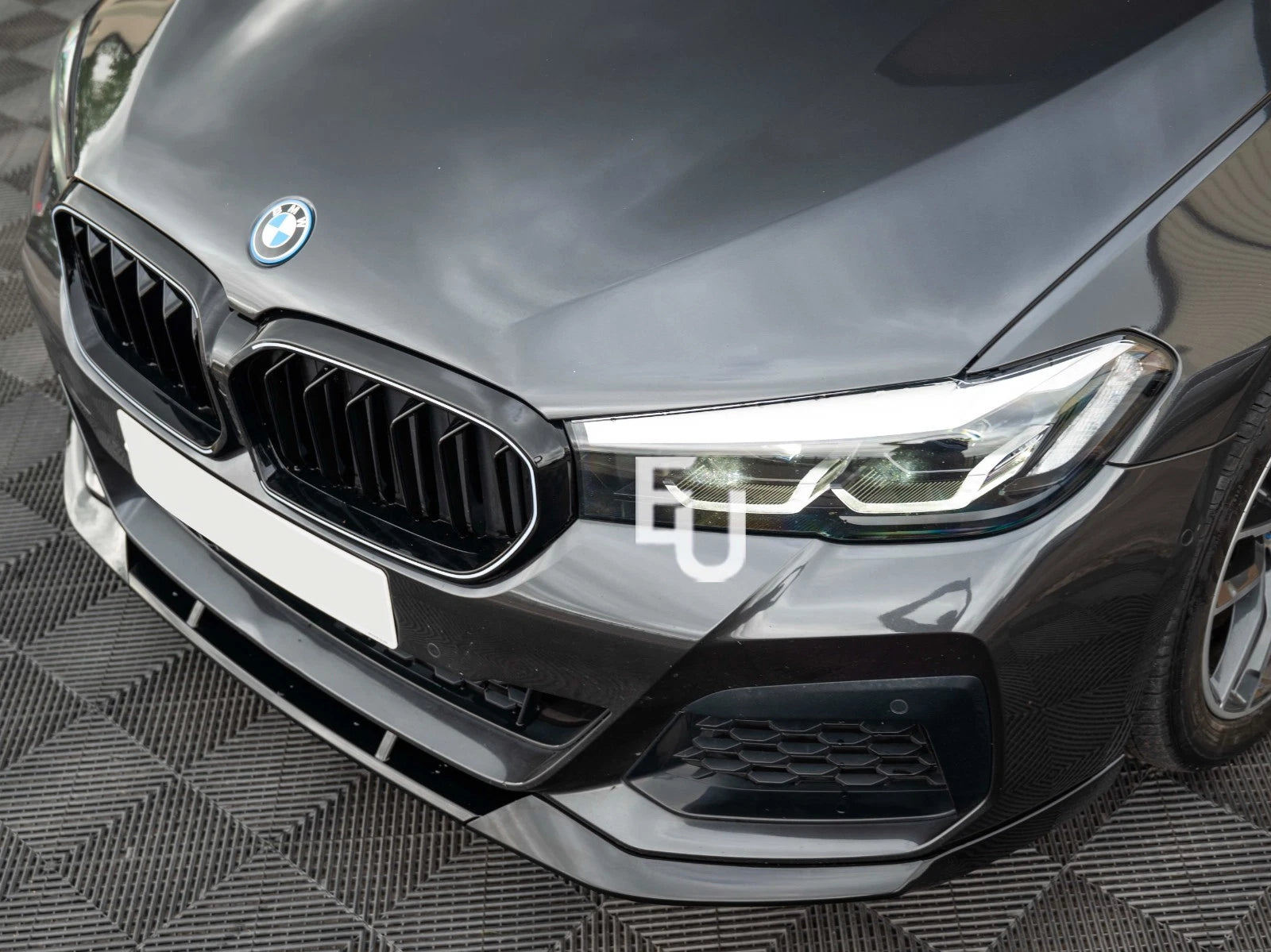 BODY KIT FOR BMW 5 SERIES G30 LCI 2020-2023 BODYKIT FRONT SPLITTER REAR DIFFUSER