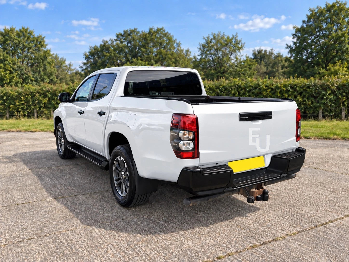 FOR MITSUBISHI L200 TRITON SERIES 5 BLACK REAR BUMPER STEP 2019-2023 FACELIFT