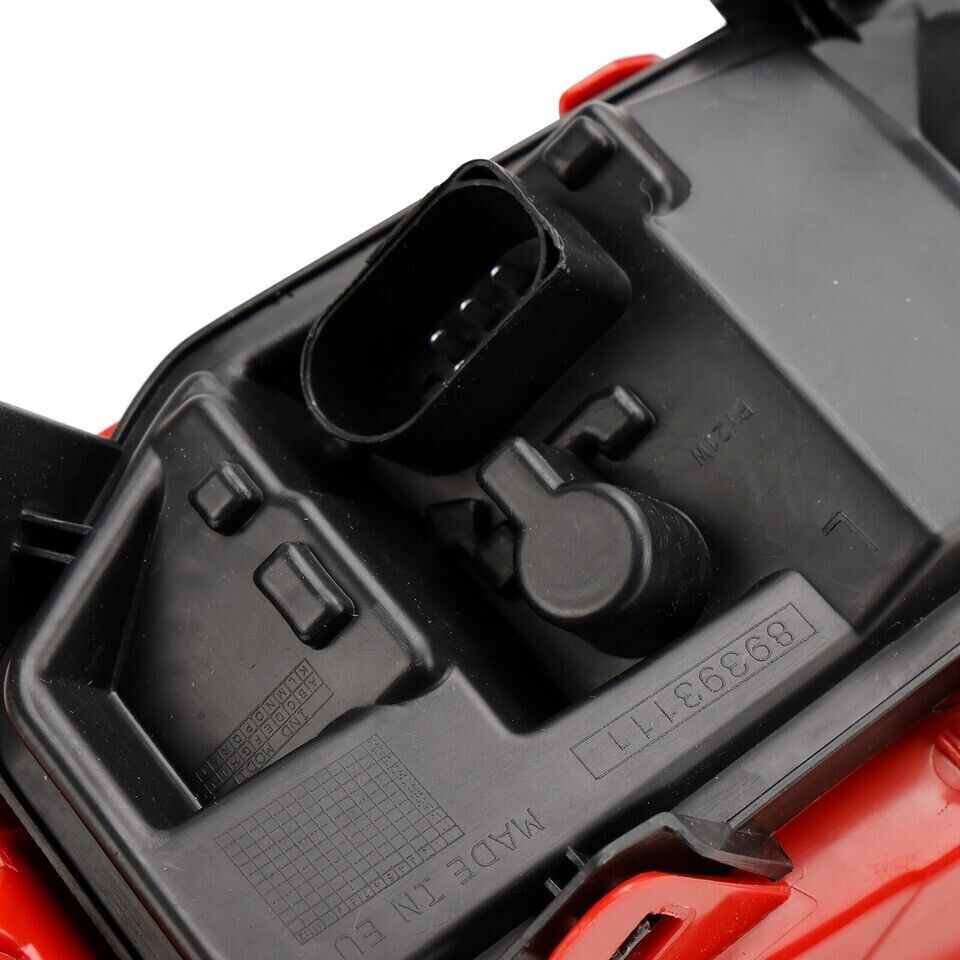 FOR AUDI A6 C6 SALOON 2009-2011 RIGHT LED REAR OUTER TAIL LIGHT BRAKE LAMP RH