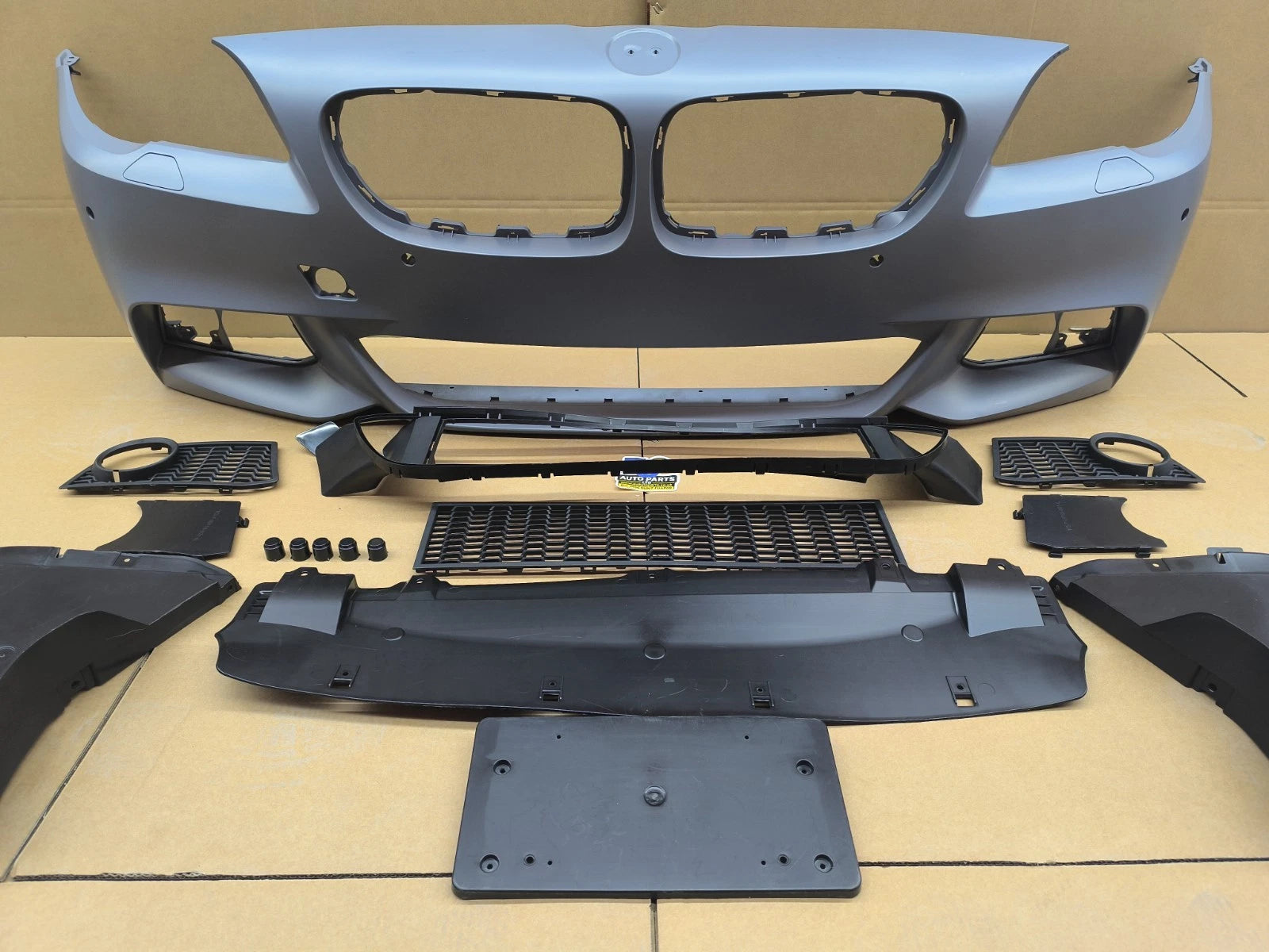 FOR BMW 5 SERIES F10 F11 10-14 PRE LCI M SPORT STYLE LOOK FRONT BUMPER KIT PDC