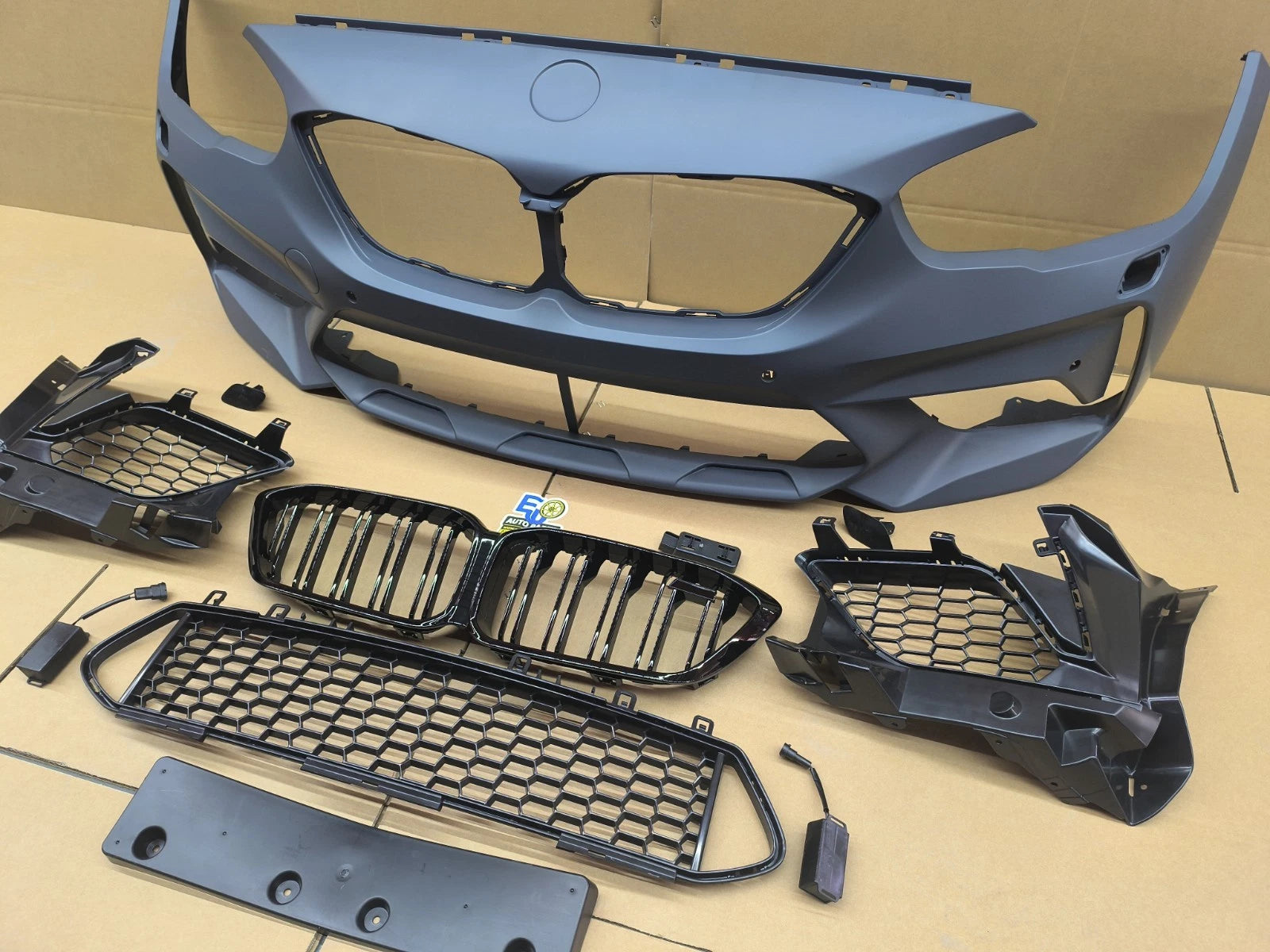 FOR BMW 1 SERIES F20 F21 UPGRADE M2 COMPETITION LOOK FRONT BUMPER KIT 2015-2019