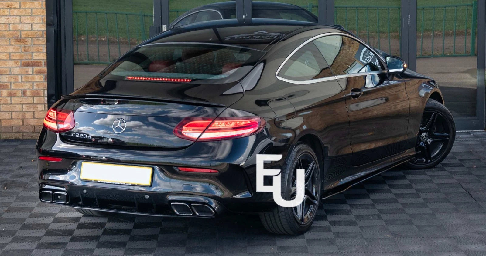 REAR DIFFUSER & TAIL PIPE FOR MERCEDES C CLASS A205 C205 COUPE AMG C63 S STYLE
